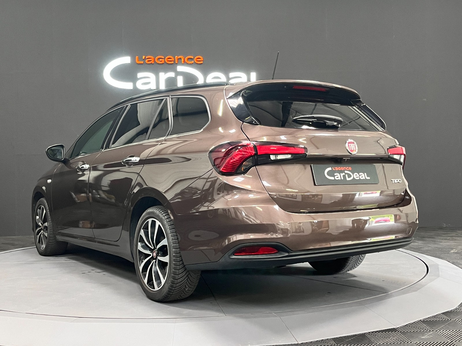 Photo véhicule FIAT TIPO 5 PORTES