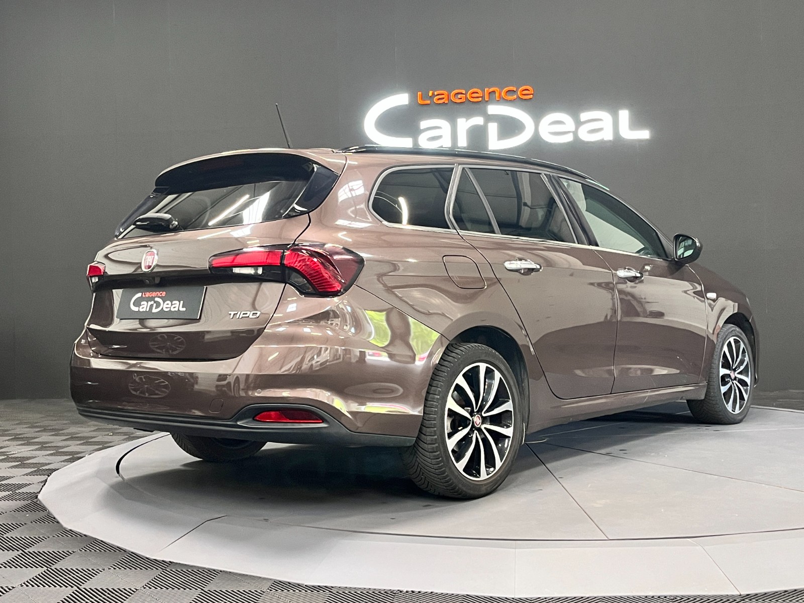 Photo véhicule FIAT TIPO 5 PORTES