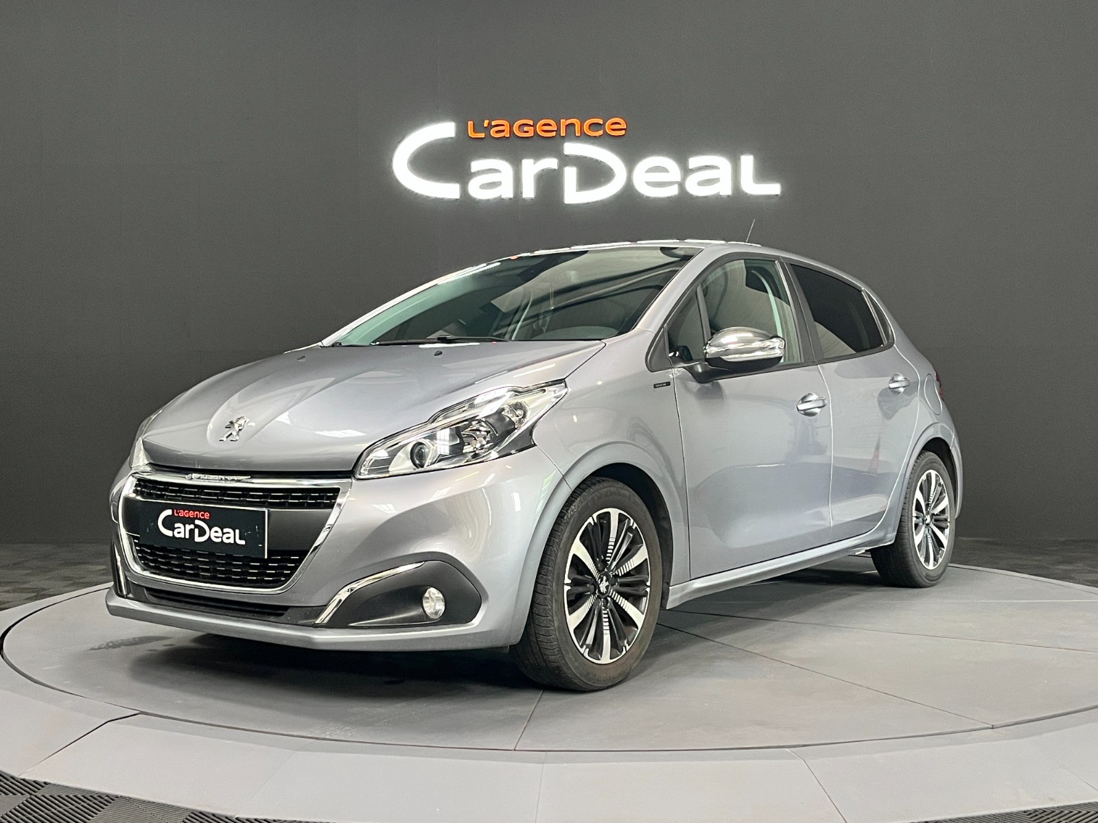 PEUGEOT 208 BlueHDi 100ch S&S BVM5 Signature