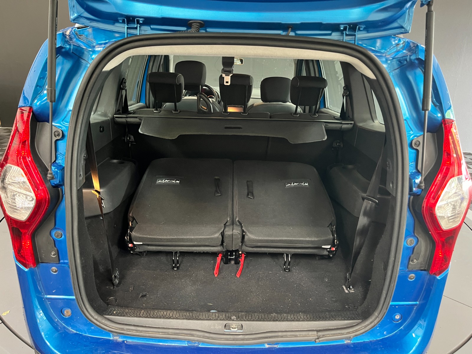 Photo véhicule DACIA LODGY