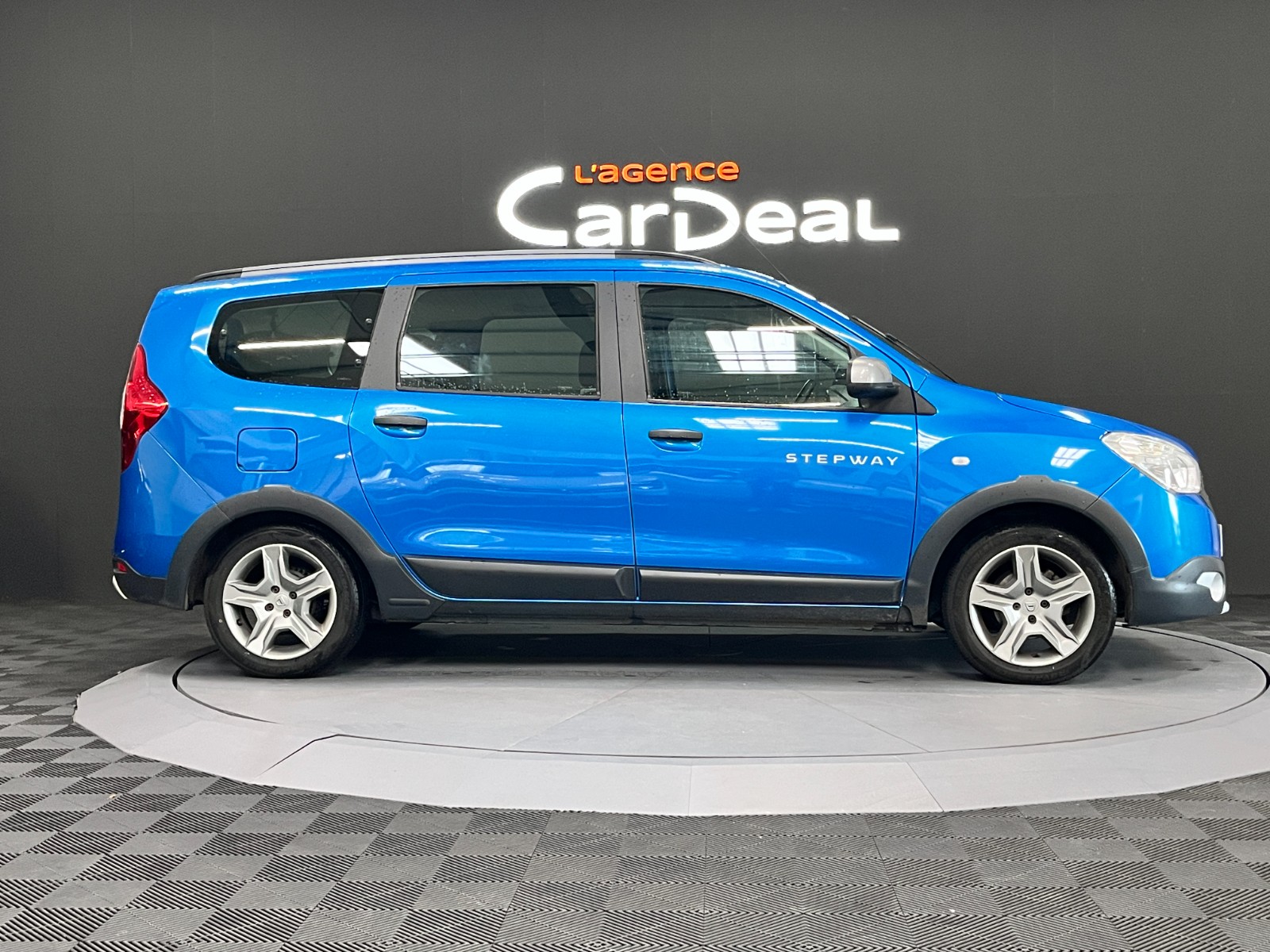 Photo véhicule DACIA LODGY