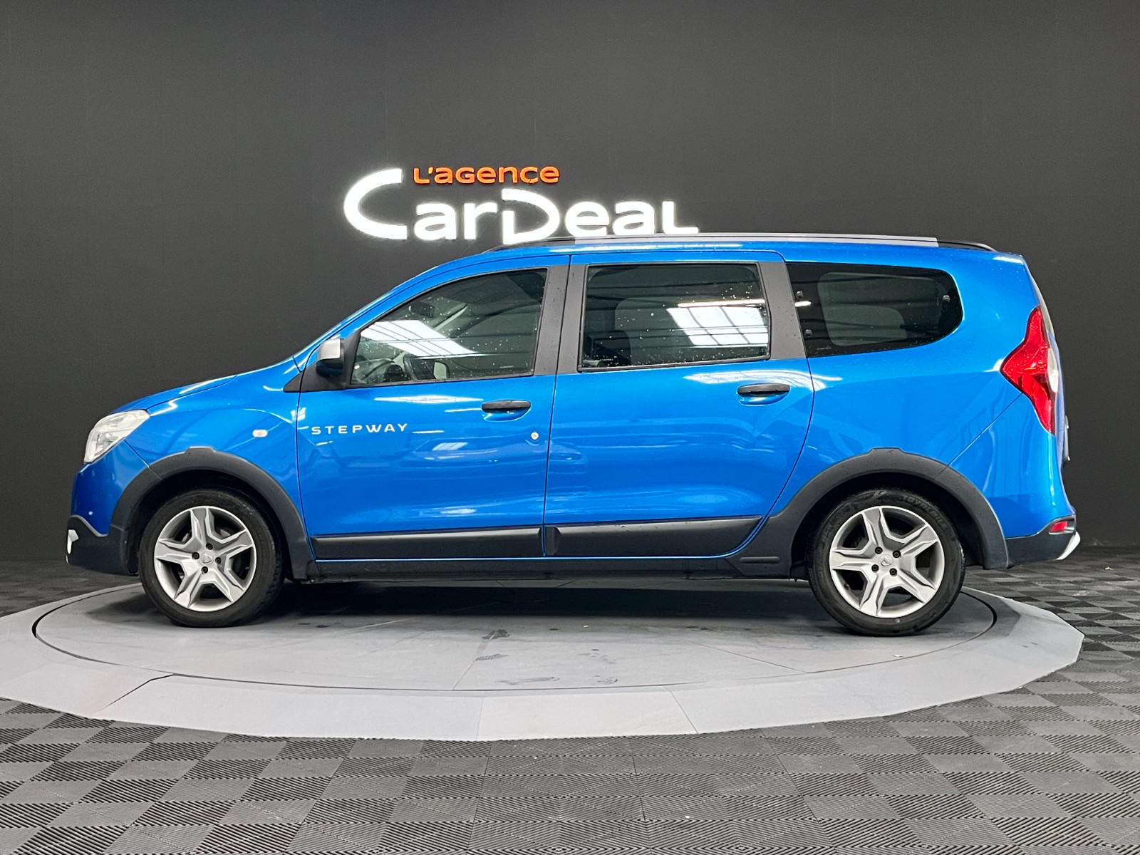 Photo véhicule DACIA LODGY