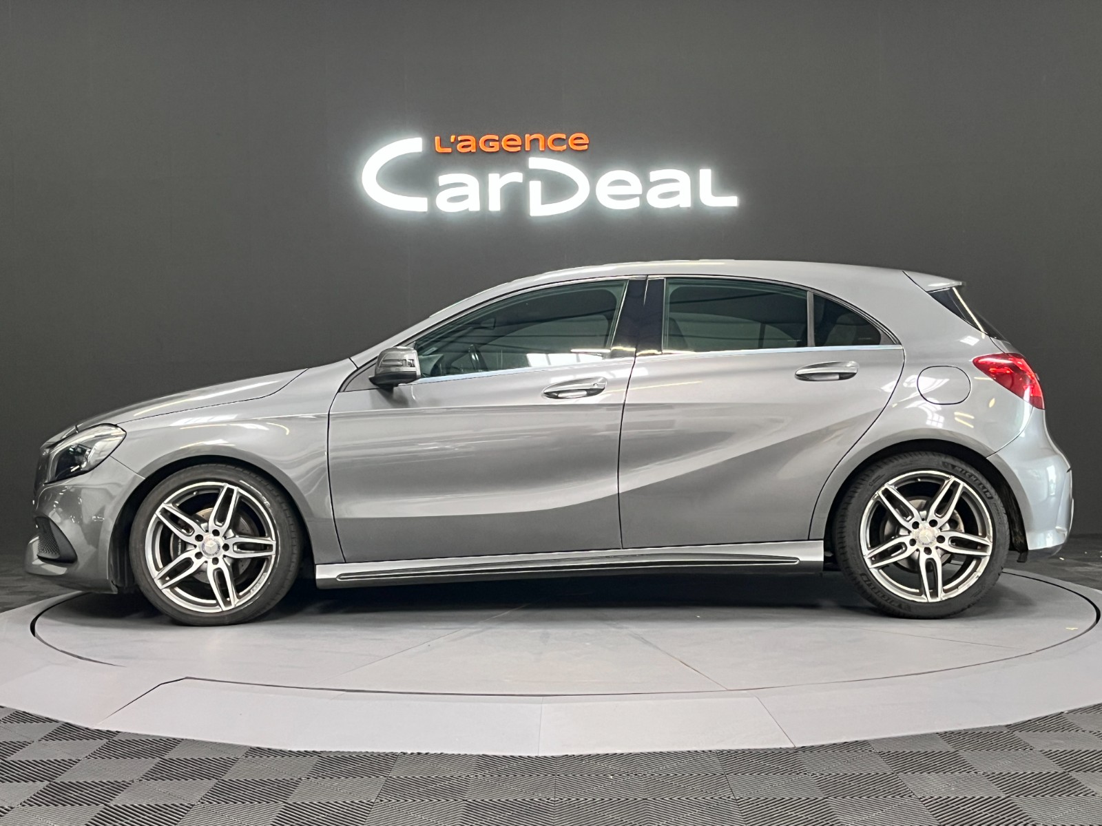 Photo véhicule MERCEDES CLASSE A