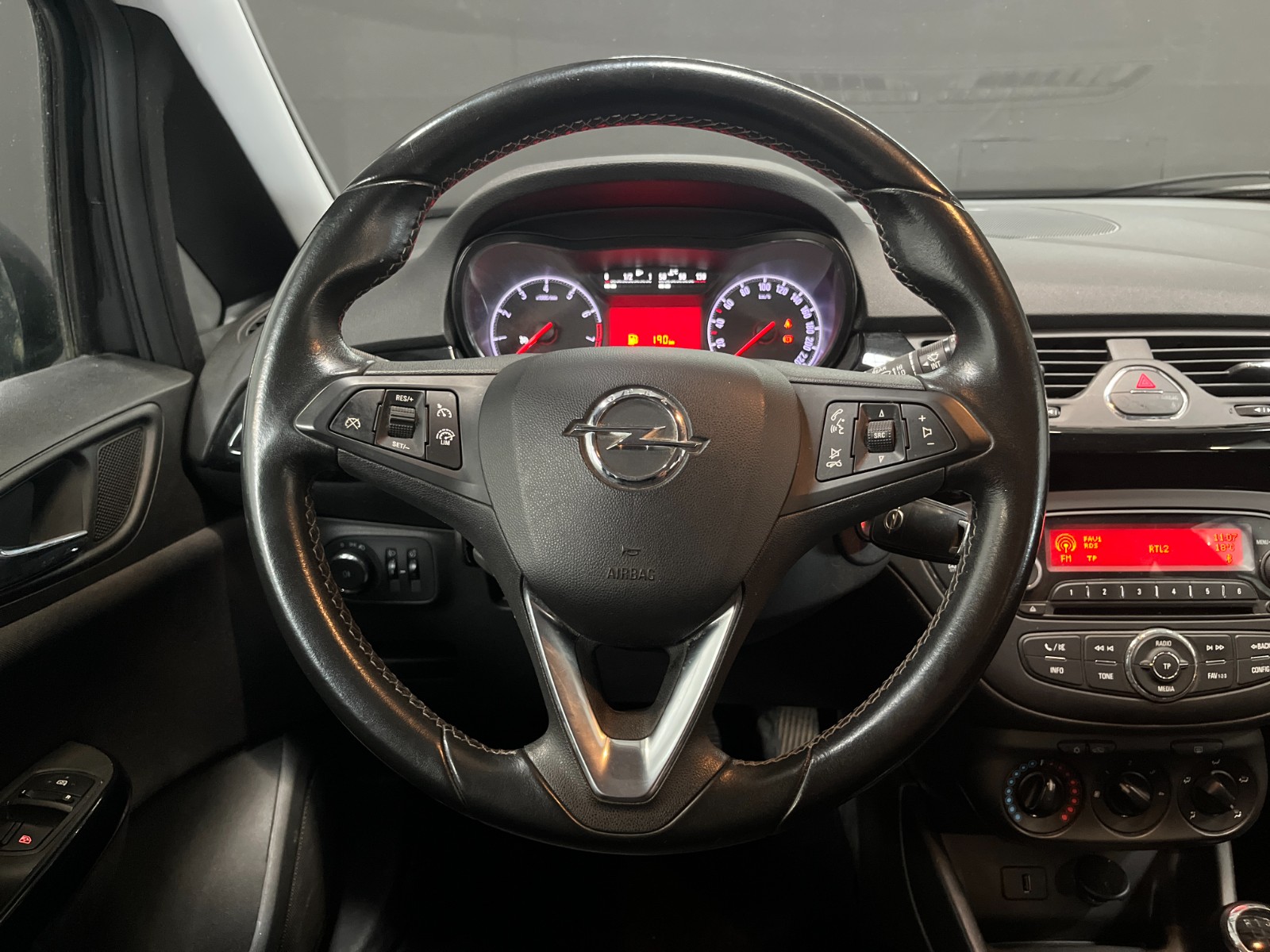 Photo véhicule OPEL CORSA