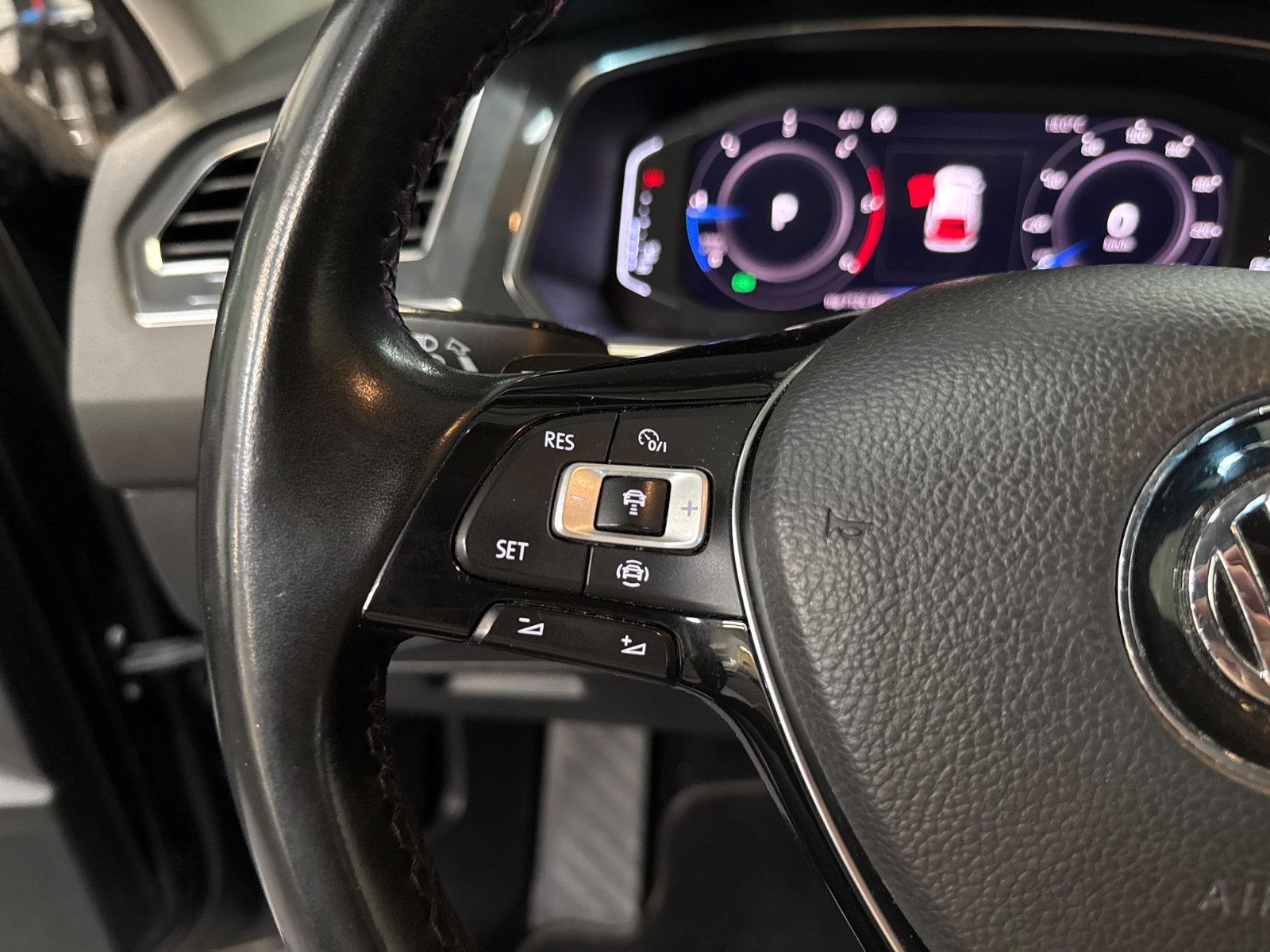 Photo véhicule VOLKSWAGEN TIGUAN ALLSPACE