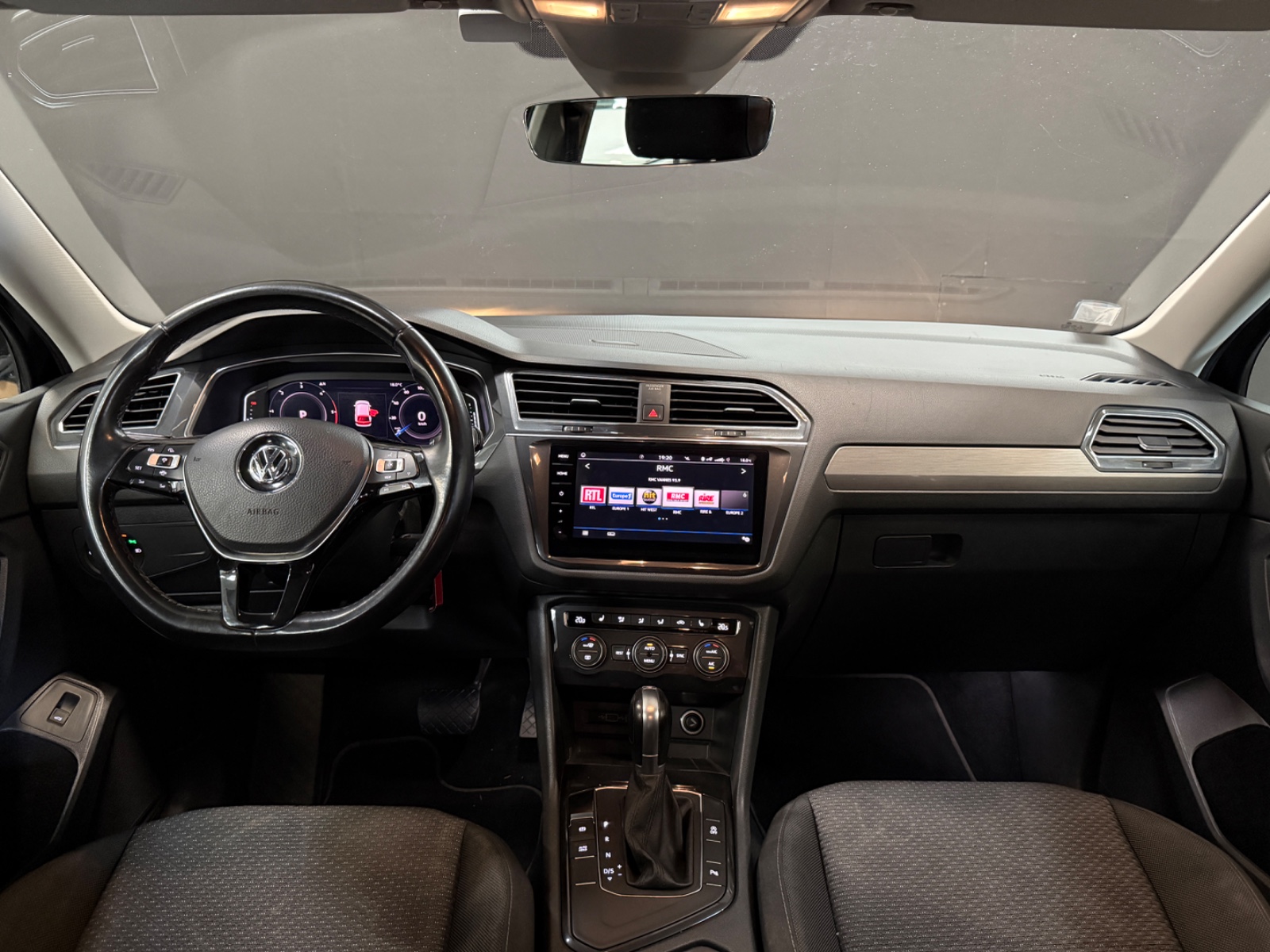Photo véhicule VOLKSWAGEN TIGUAN ALLSPACE