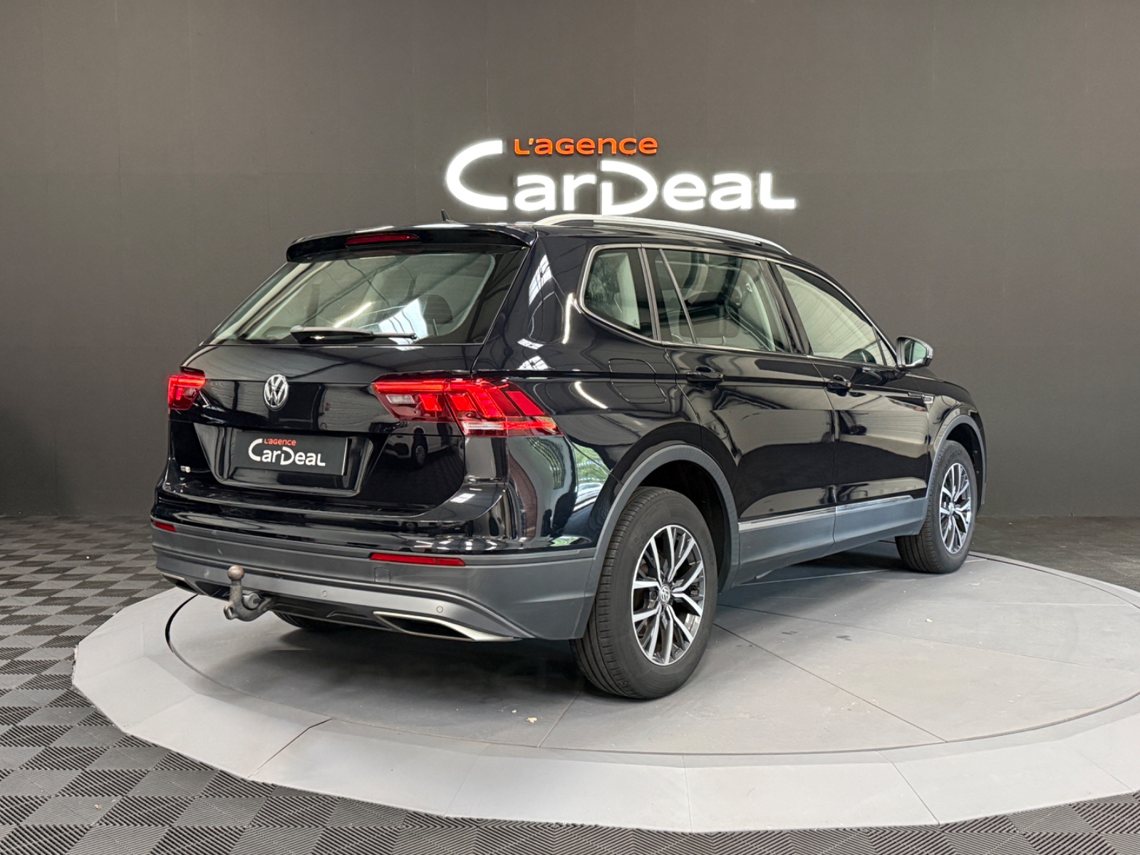 Photo véhicule VOLKSWAGEN TIGUAN ALLSPACE