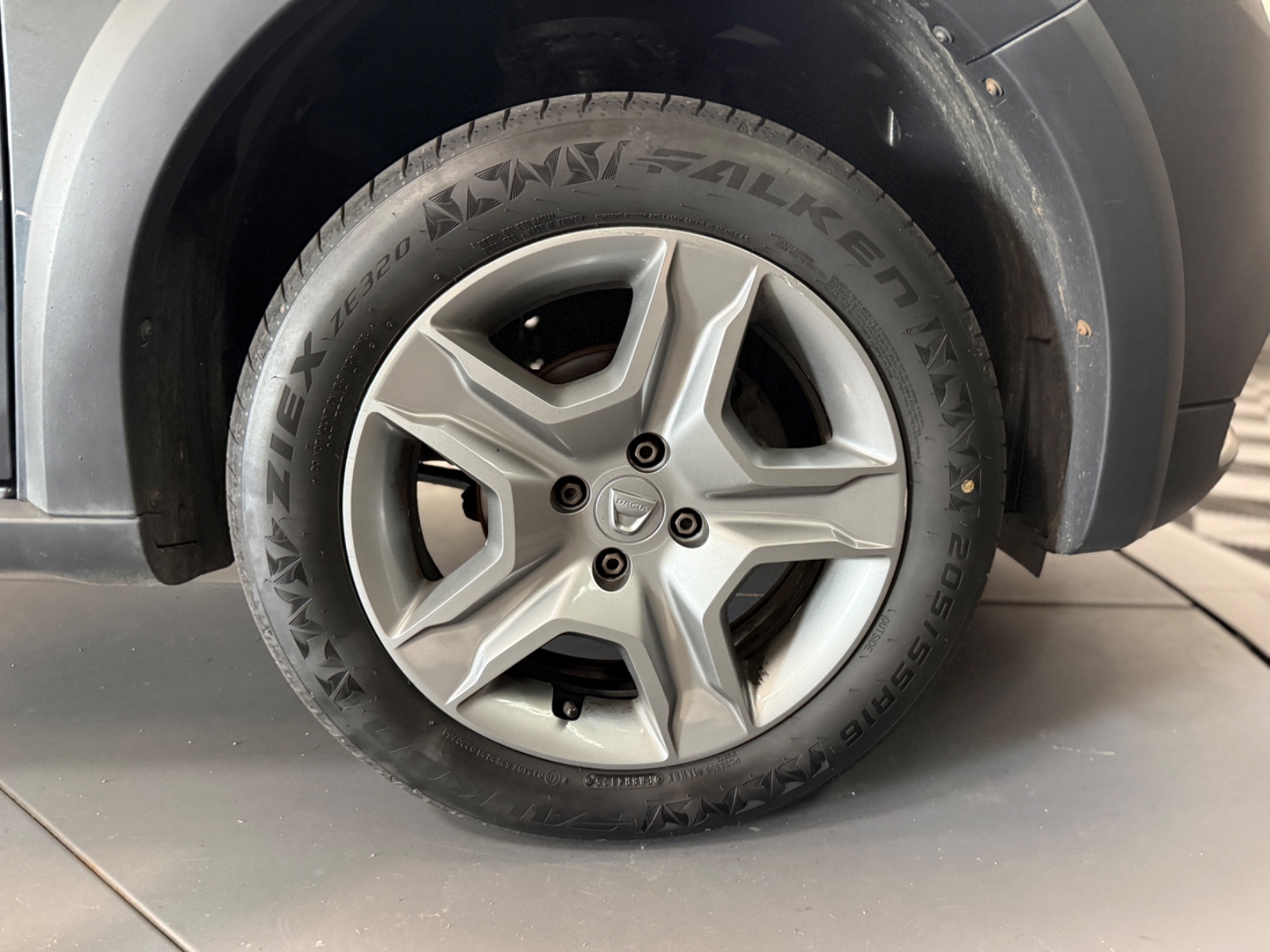Photo véhicule DACIA SANDERO