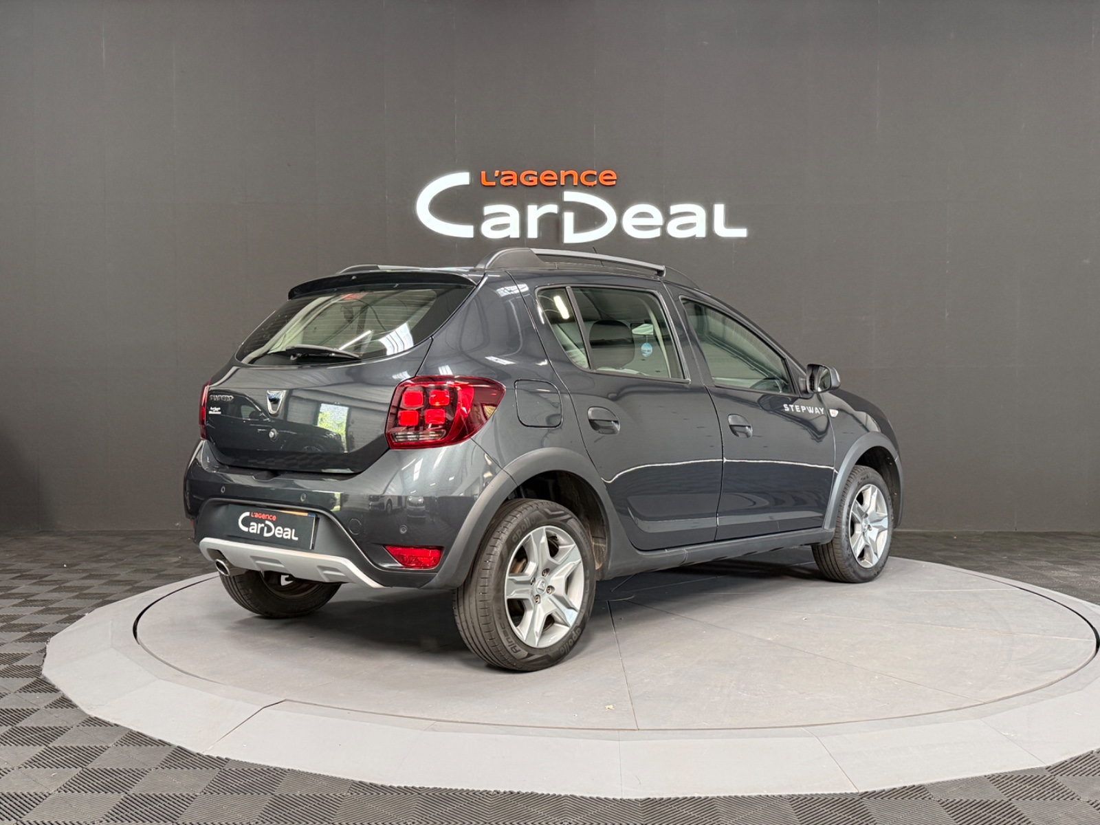 Photo véhicule DACIA SANDERO