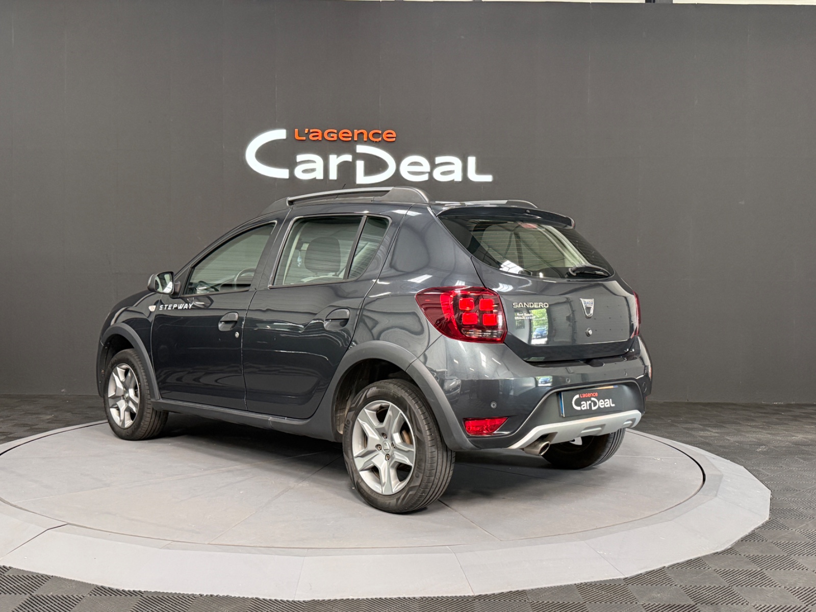 Photo véhicule DACIA SANDERO
