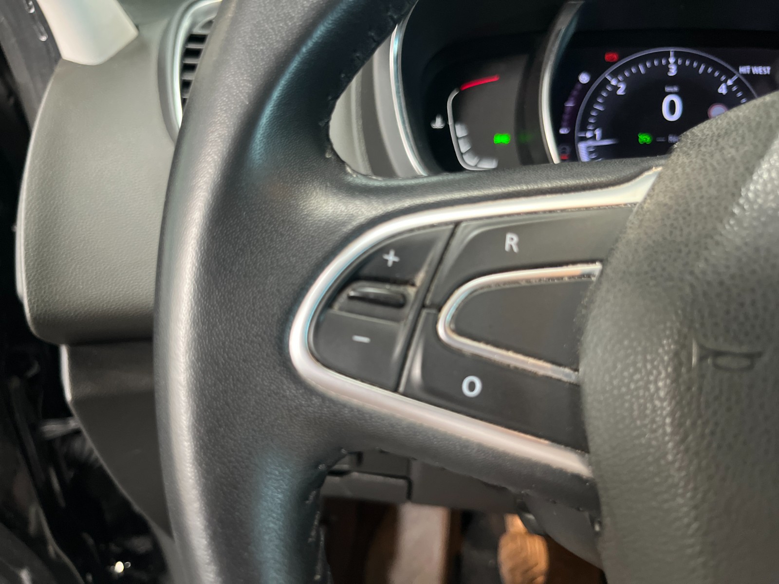 Photo véhicule RENAULT SCENIC IV