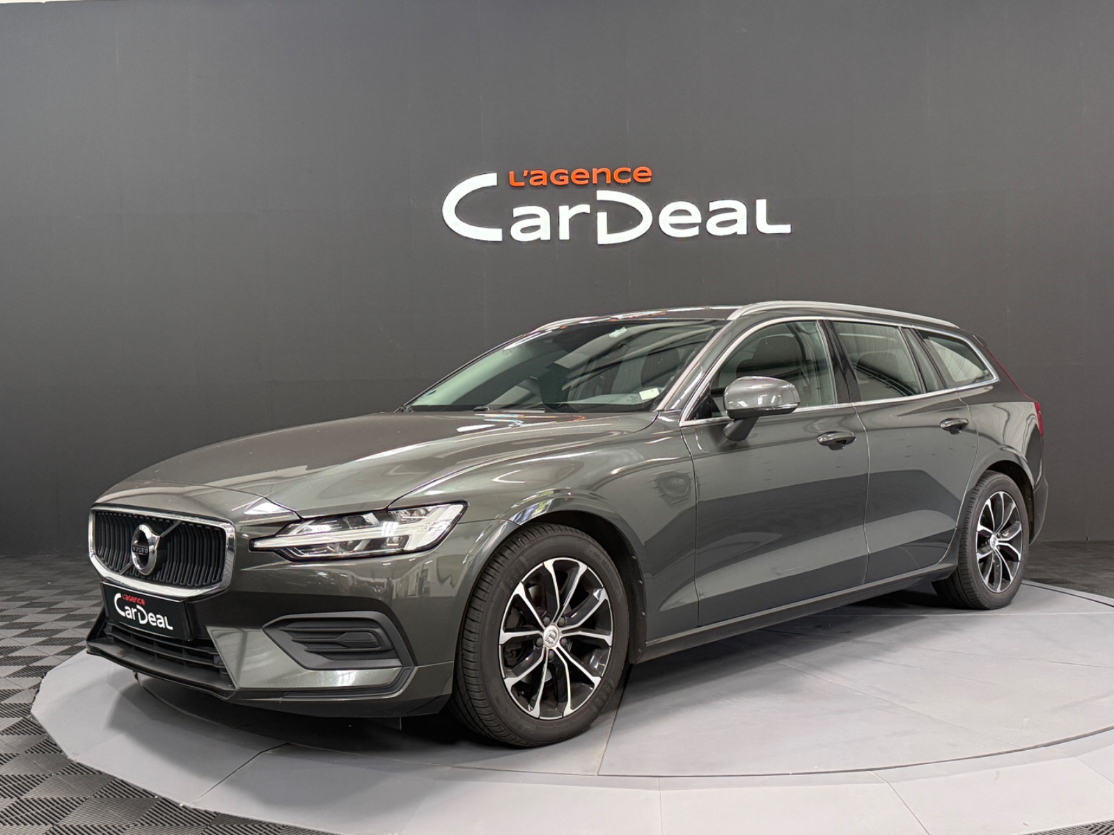 VOLVO V60 D3 150 ch Geartronic 8 Momentum