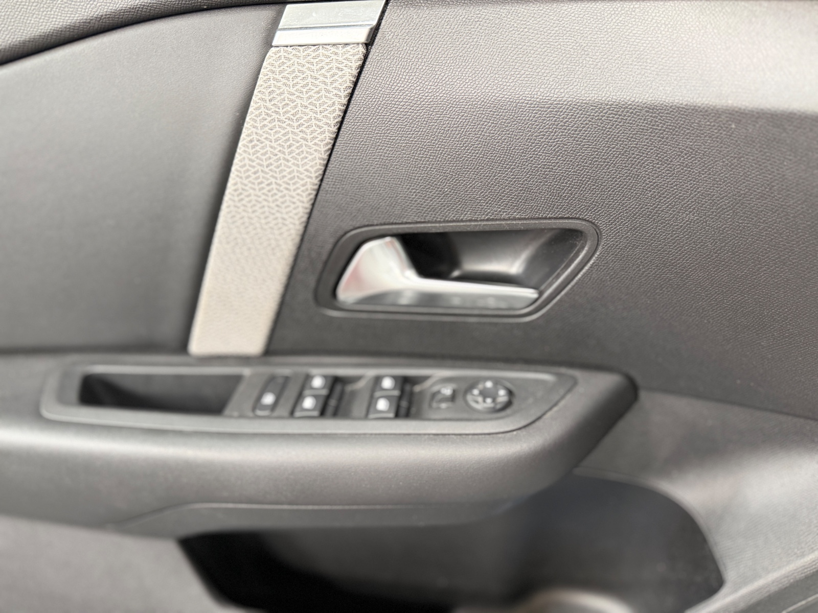 Photo véhicule CITROEN C4