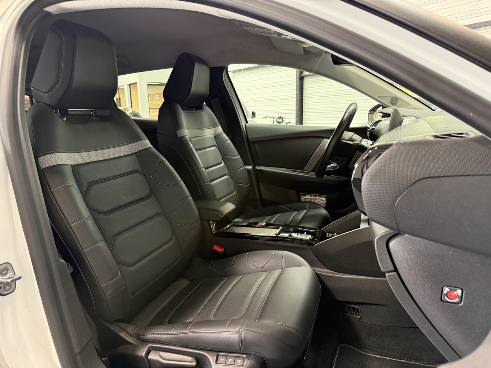 Photo véhicule CITROEN C4