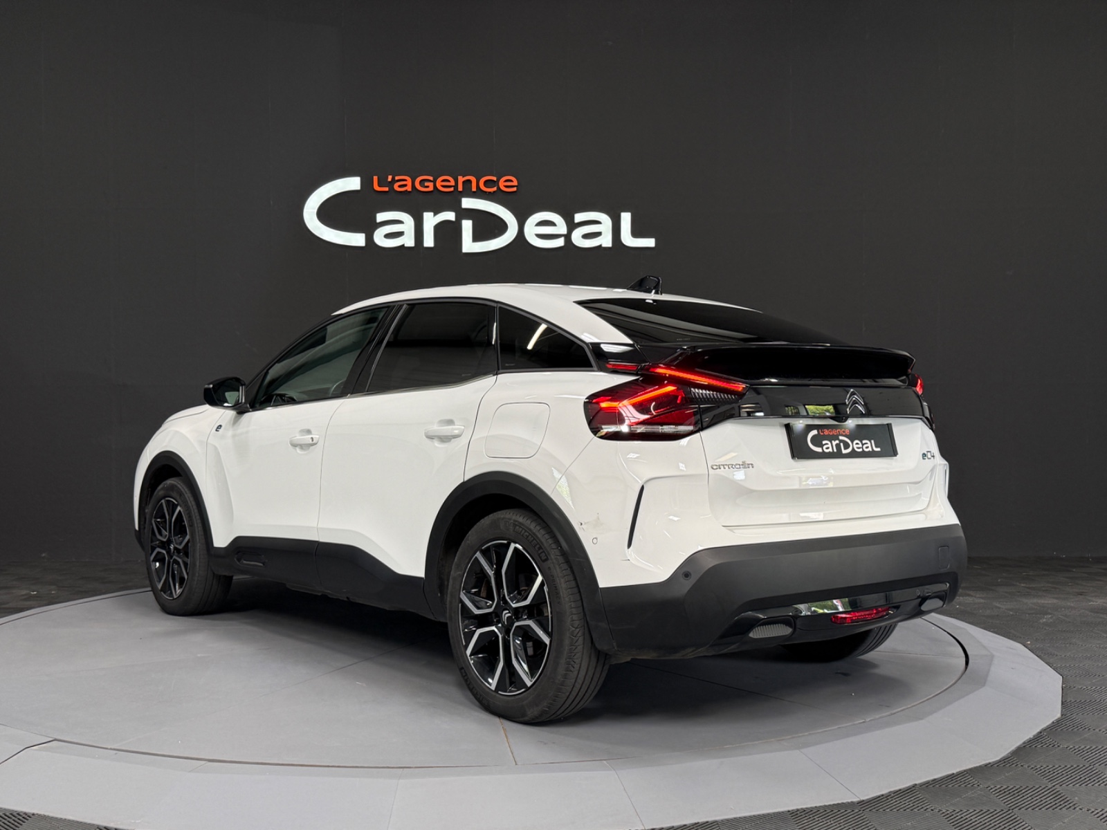 Photo véhicule CITROEN C4