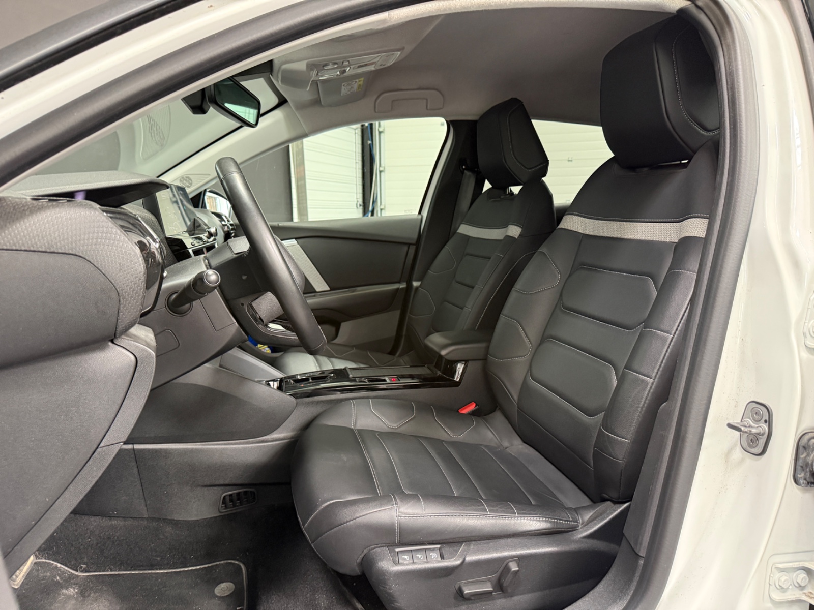 Photo véhicule CITROEN C4