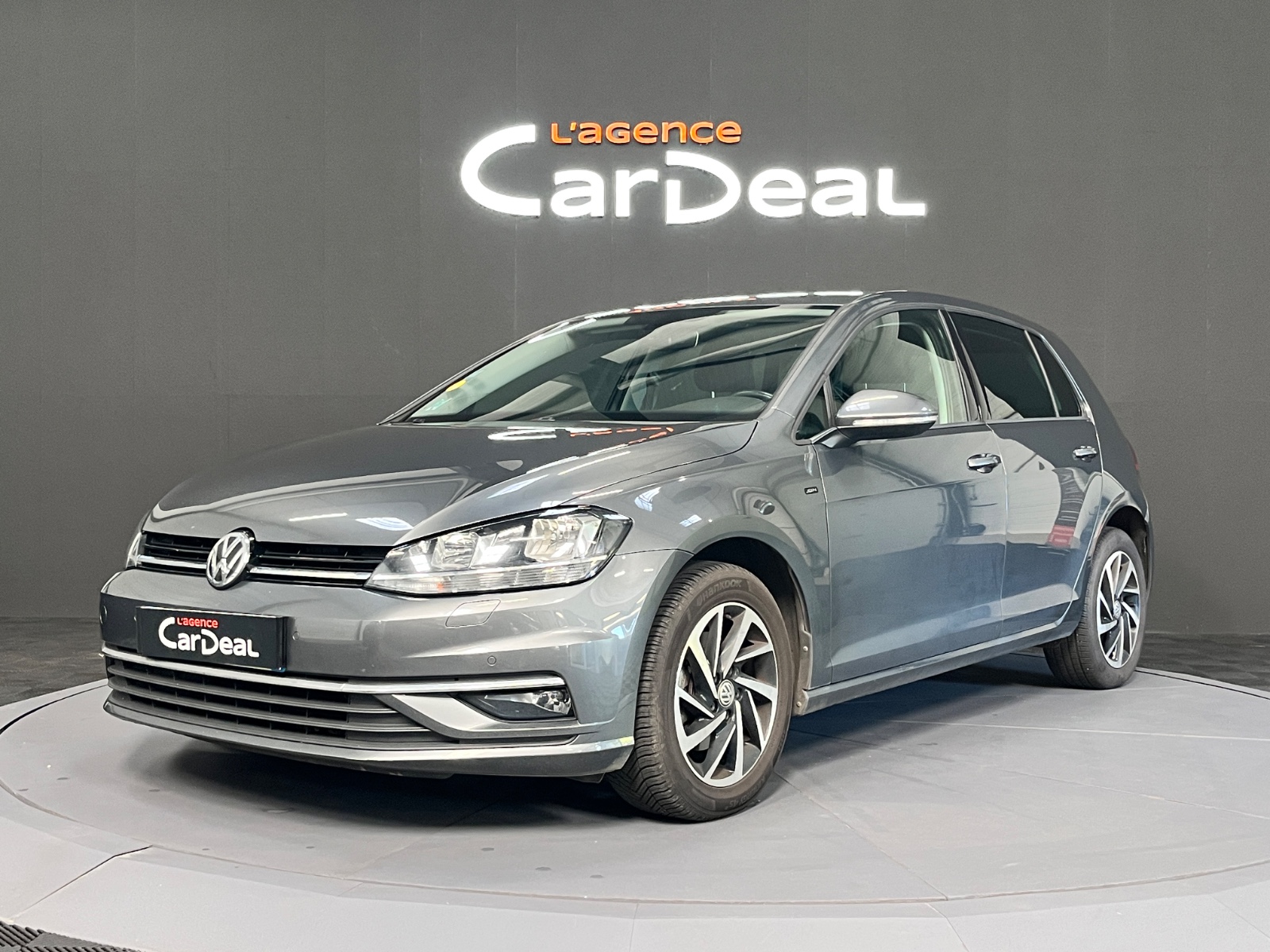 VOLKSWAGEN GOLF 1.6 TDI 115 BVM5 Carat