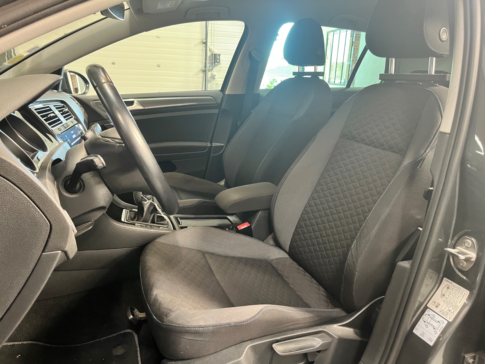 Photo véhicule VOLKSWAGEN GOLF