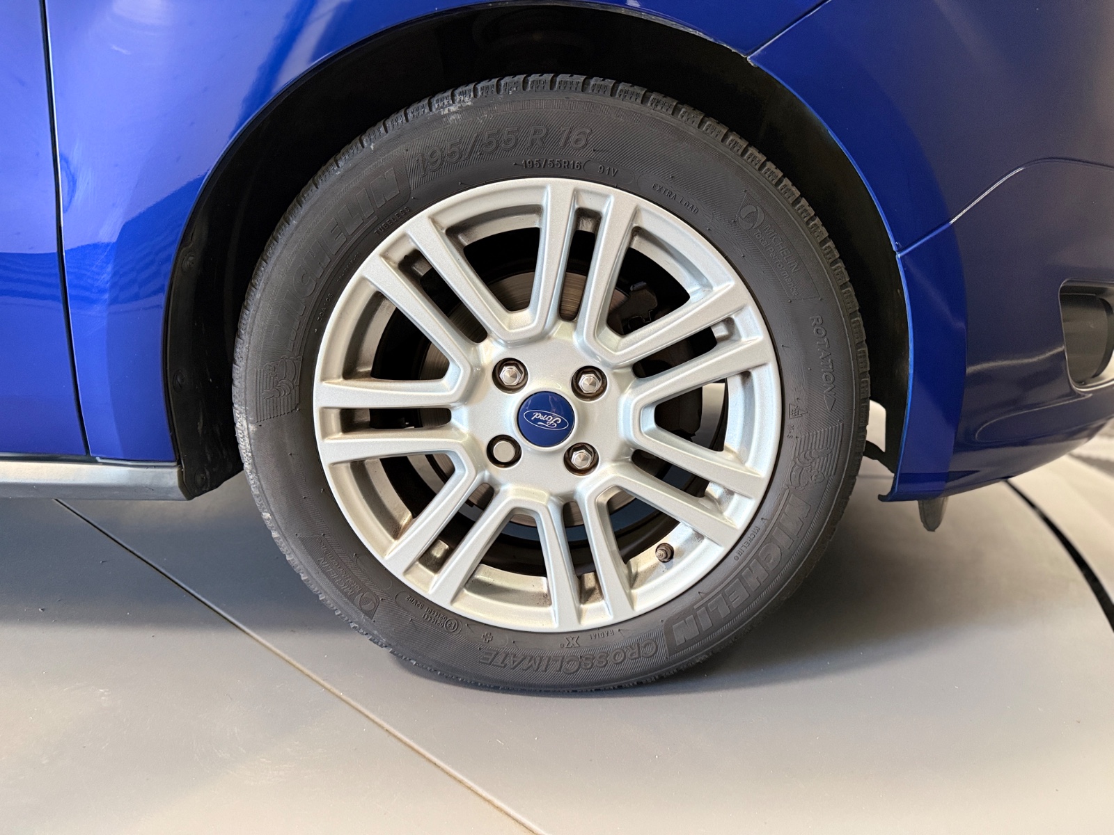 Photo véhicule FORD TOURNEO COURIER