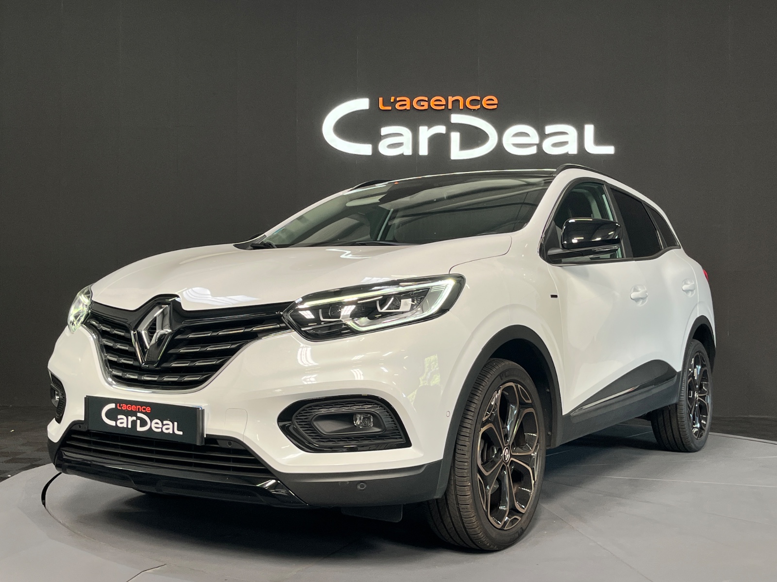 RENAULT KADJAR TCe 140 FAP EDC Black Edition