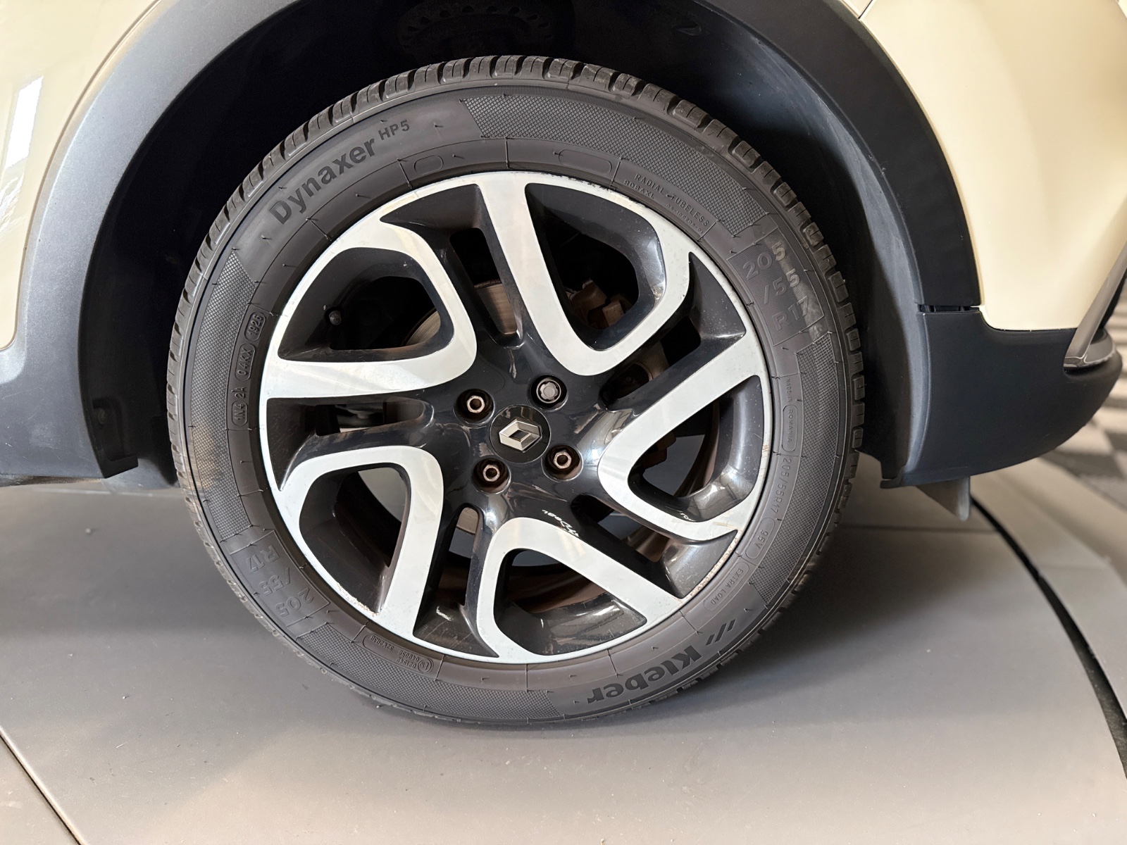 Photo véhicule RENAULT CAPTUR