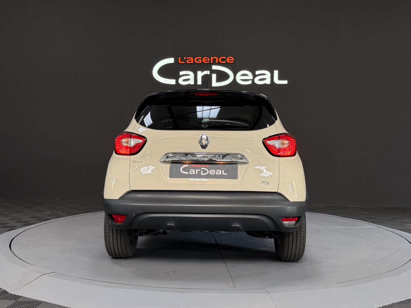 Photo véhicule RENAULT CAPTUR
