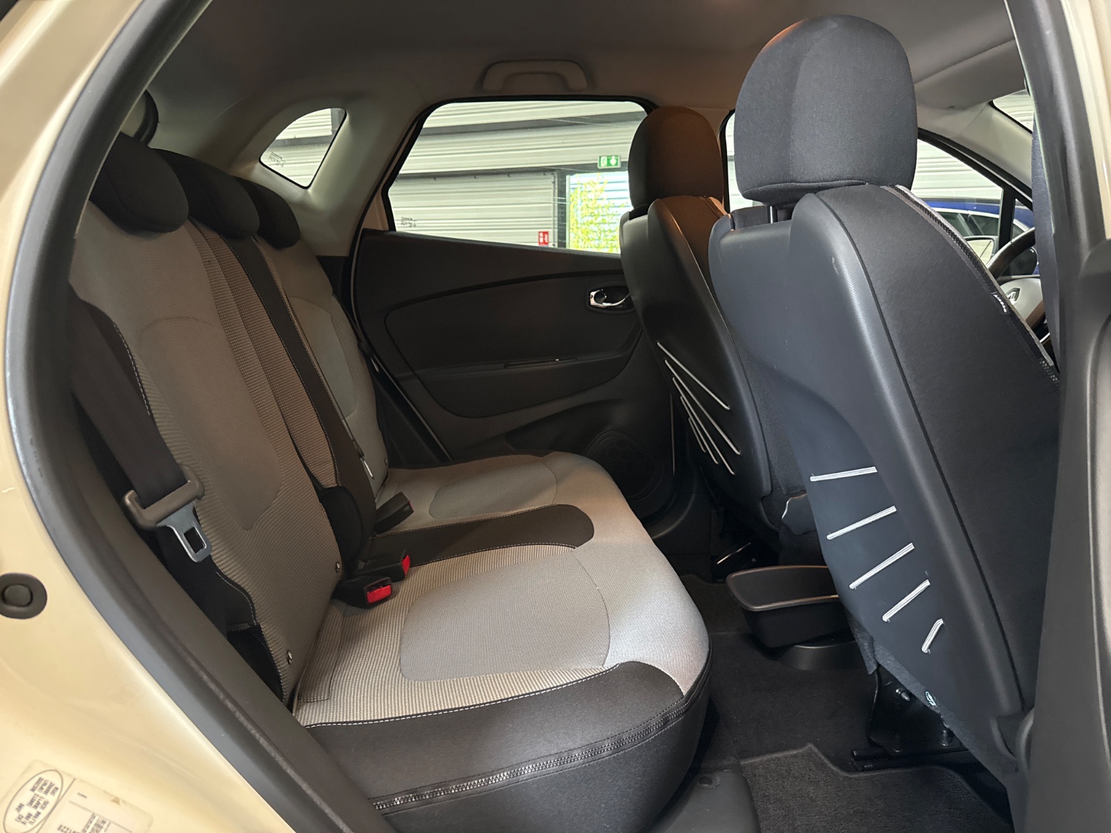 Photo véhicule RENAULT CAPTUR