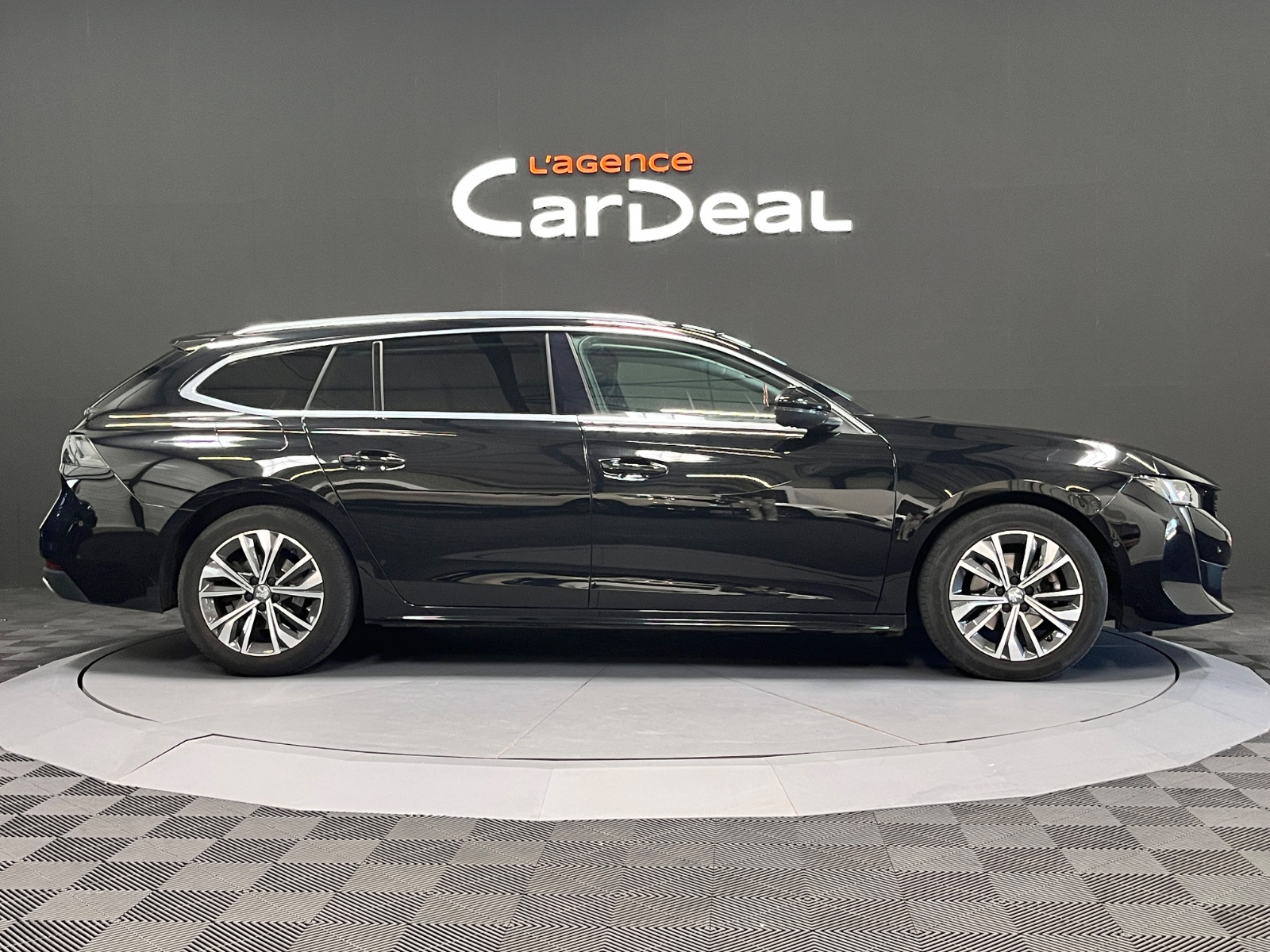 Photo véhicule PEUGEOT 508 SW