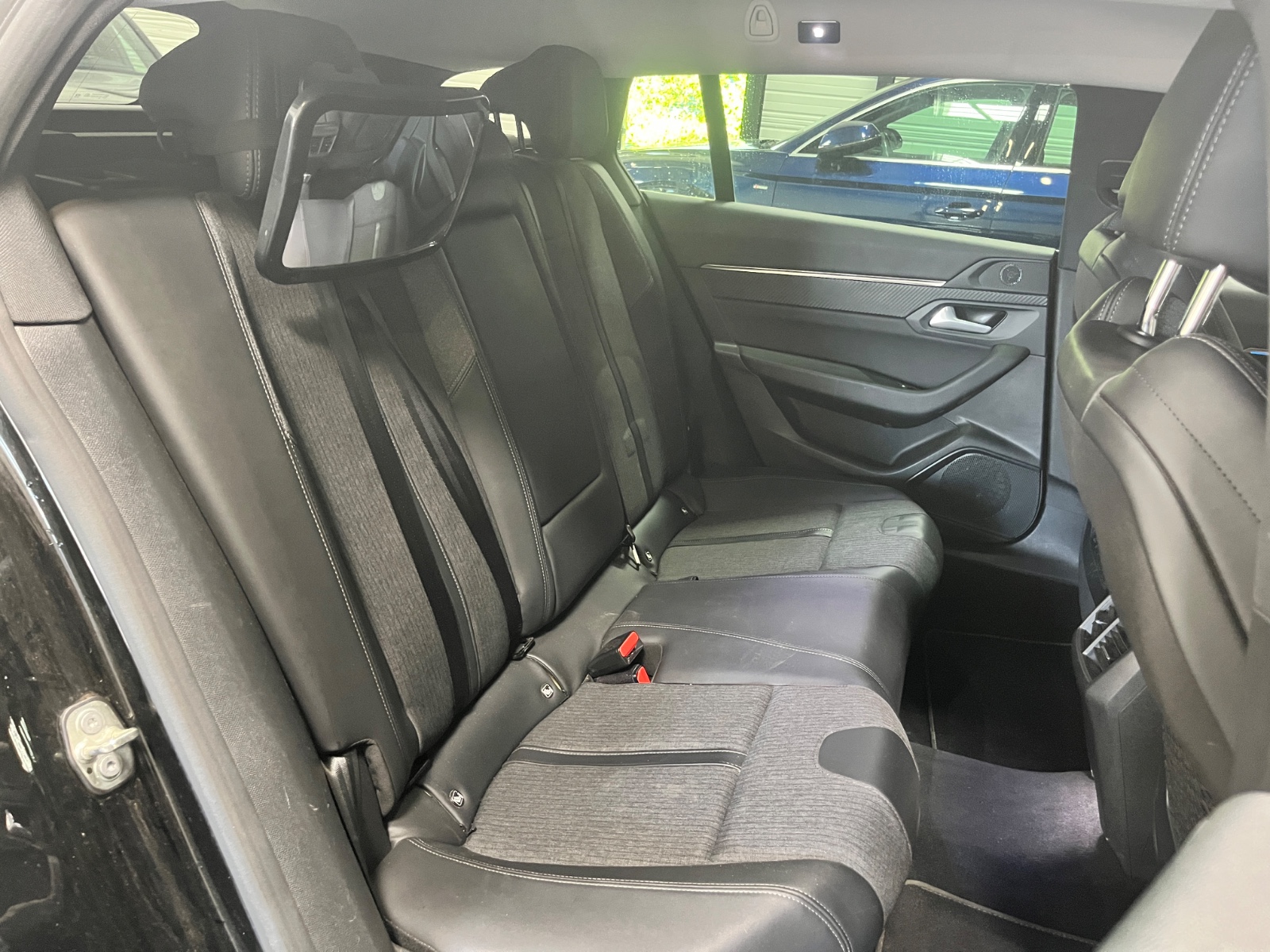 Photo véhicule PEUGEOT 508 SW