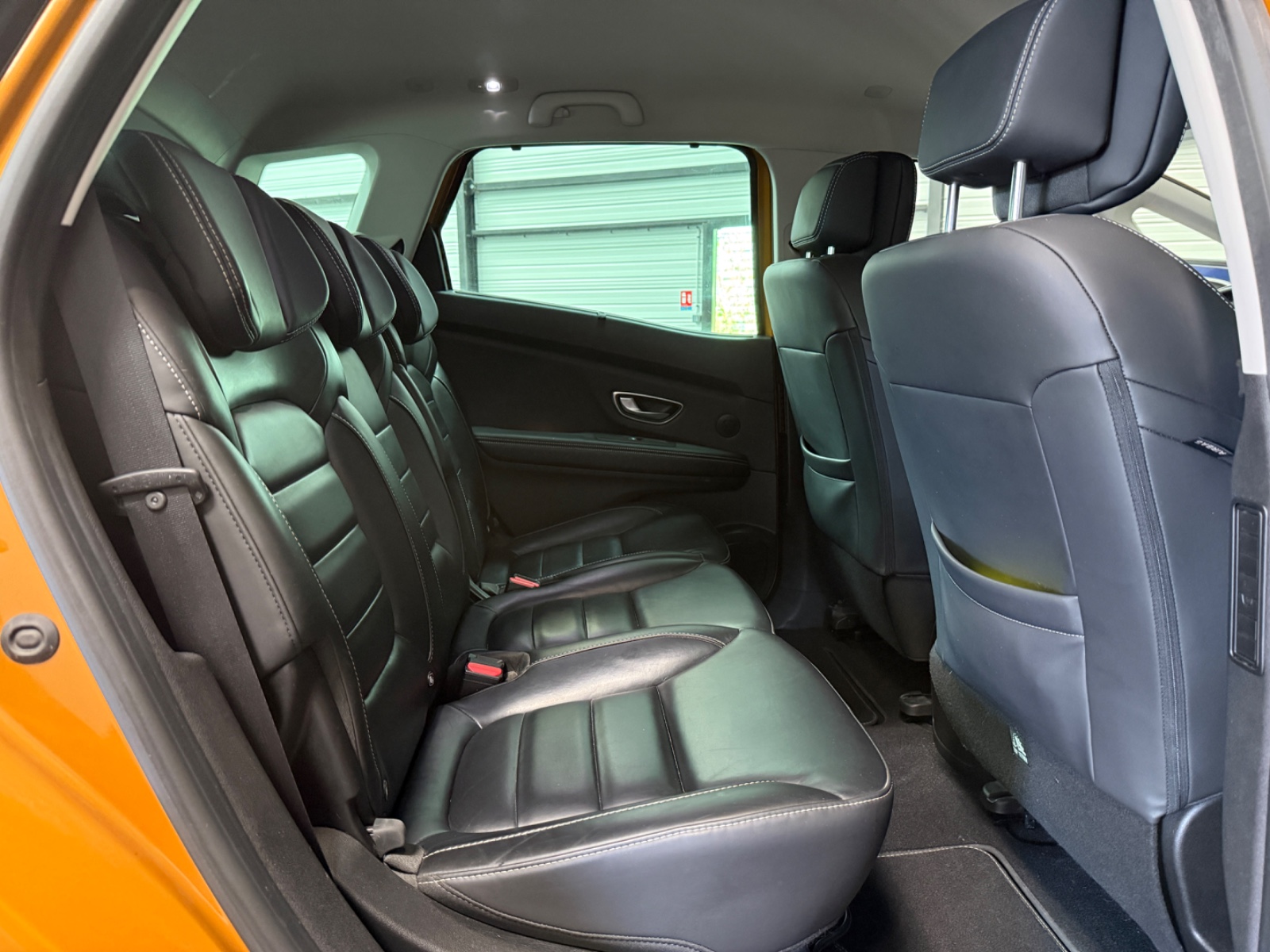 Photo véhicule RENAULT SCENIC IV