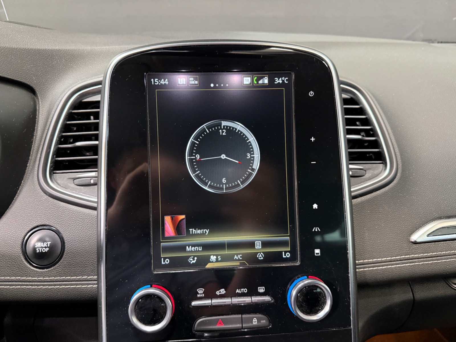 Photo véhicule RENAULT SCENIC IV