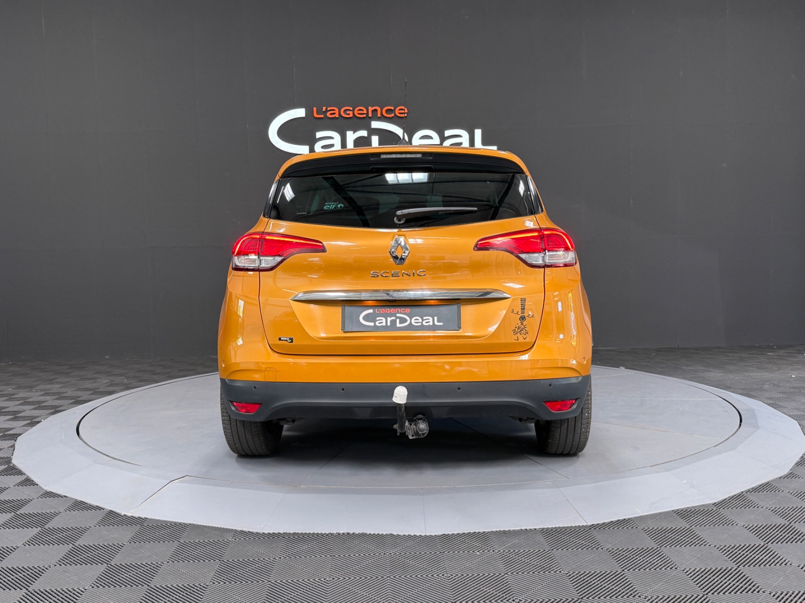 Photo véhicule RENAULT SCENIC IV