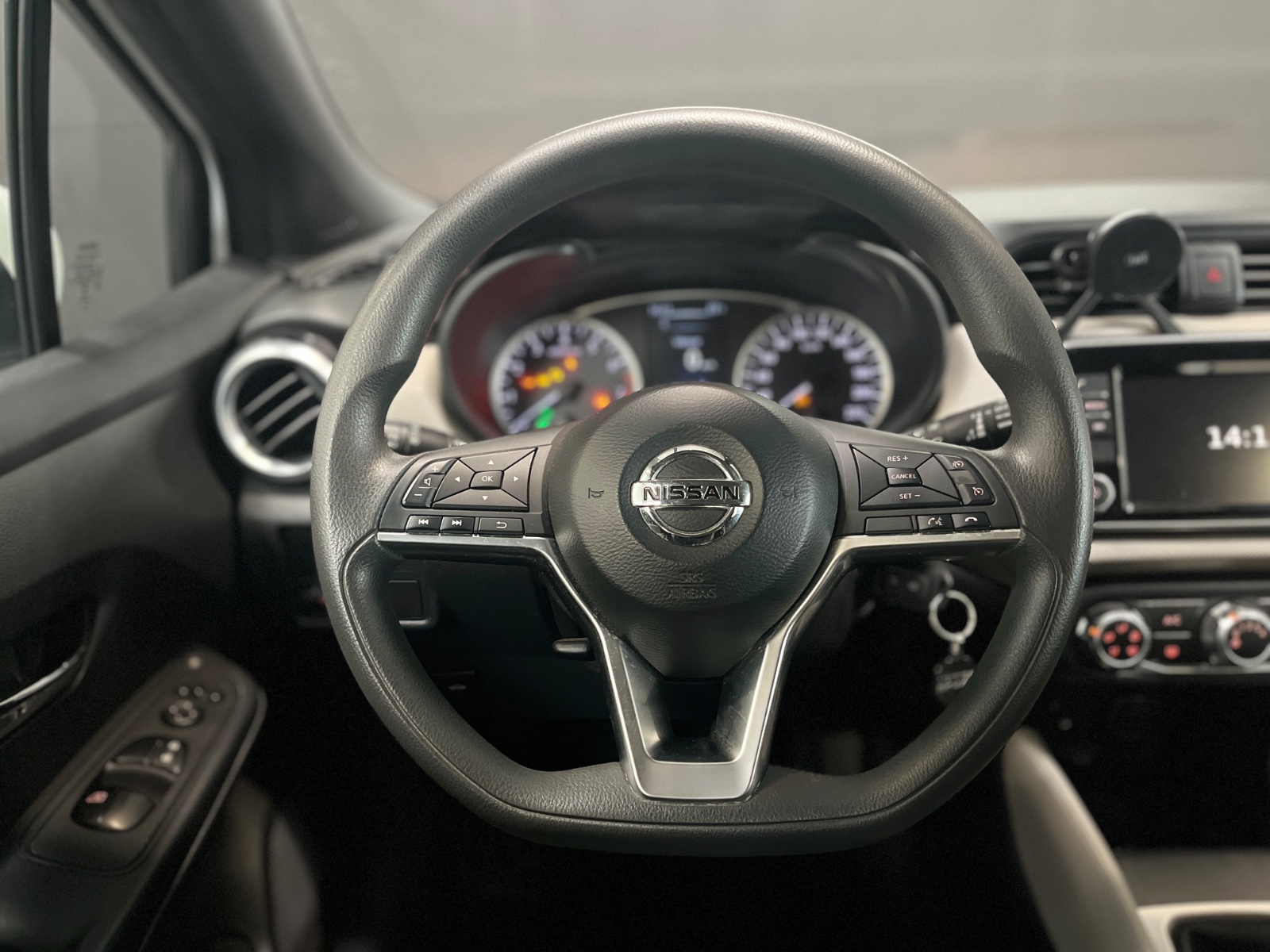 Photo véhicule NISSAN MICRA 2017
