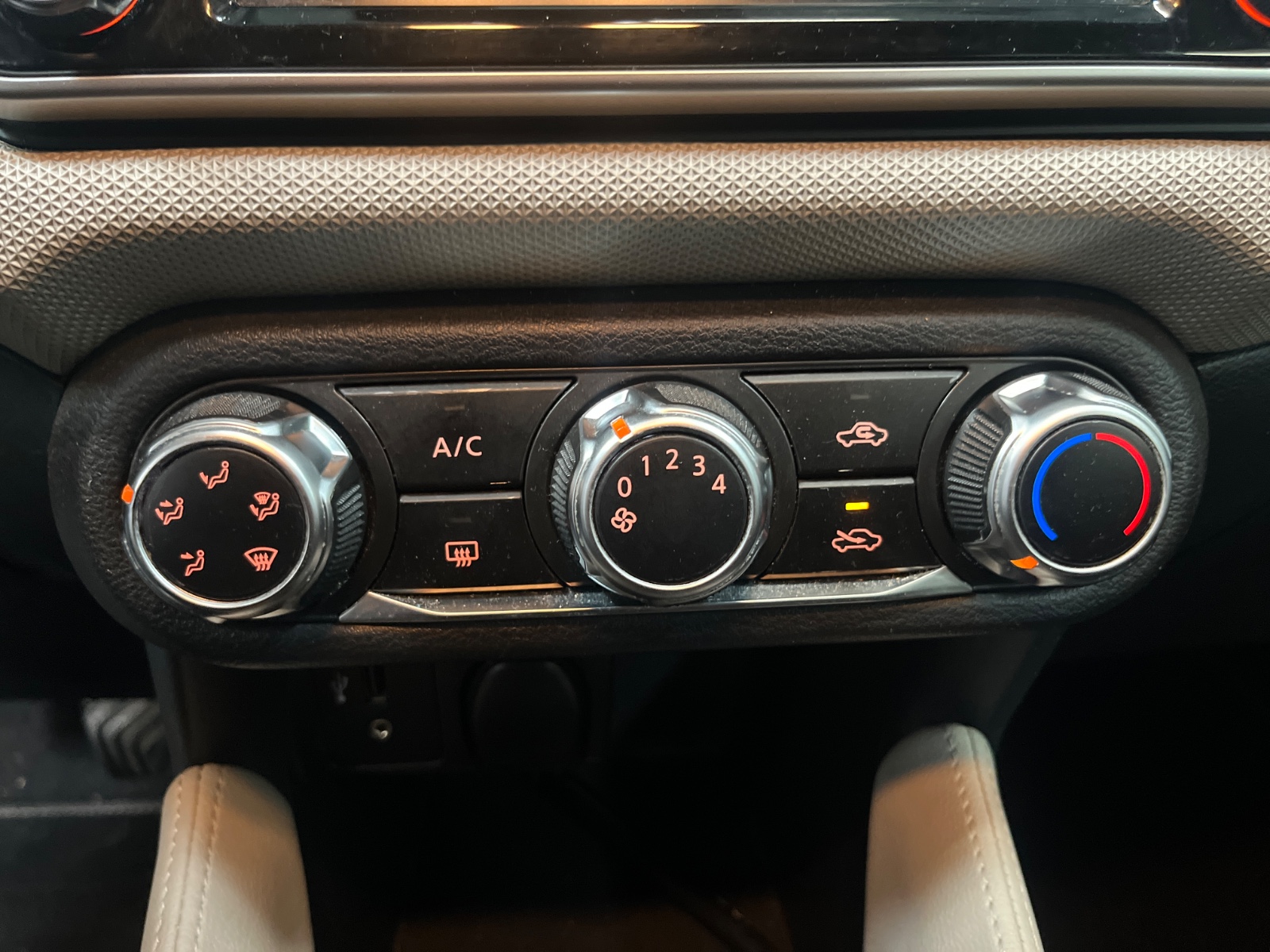 Photo véhicule NISSAN MICRA 2017