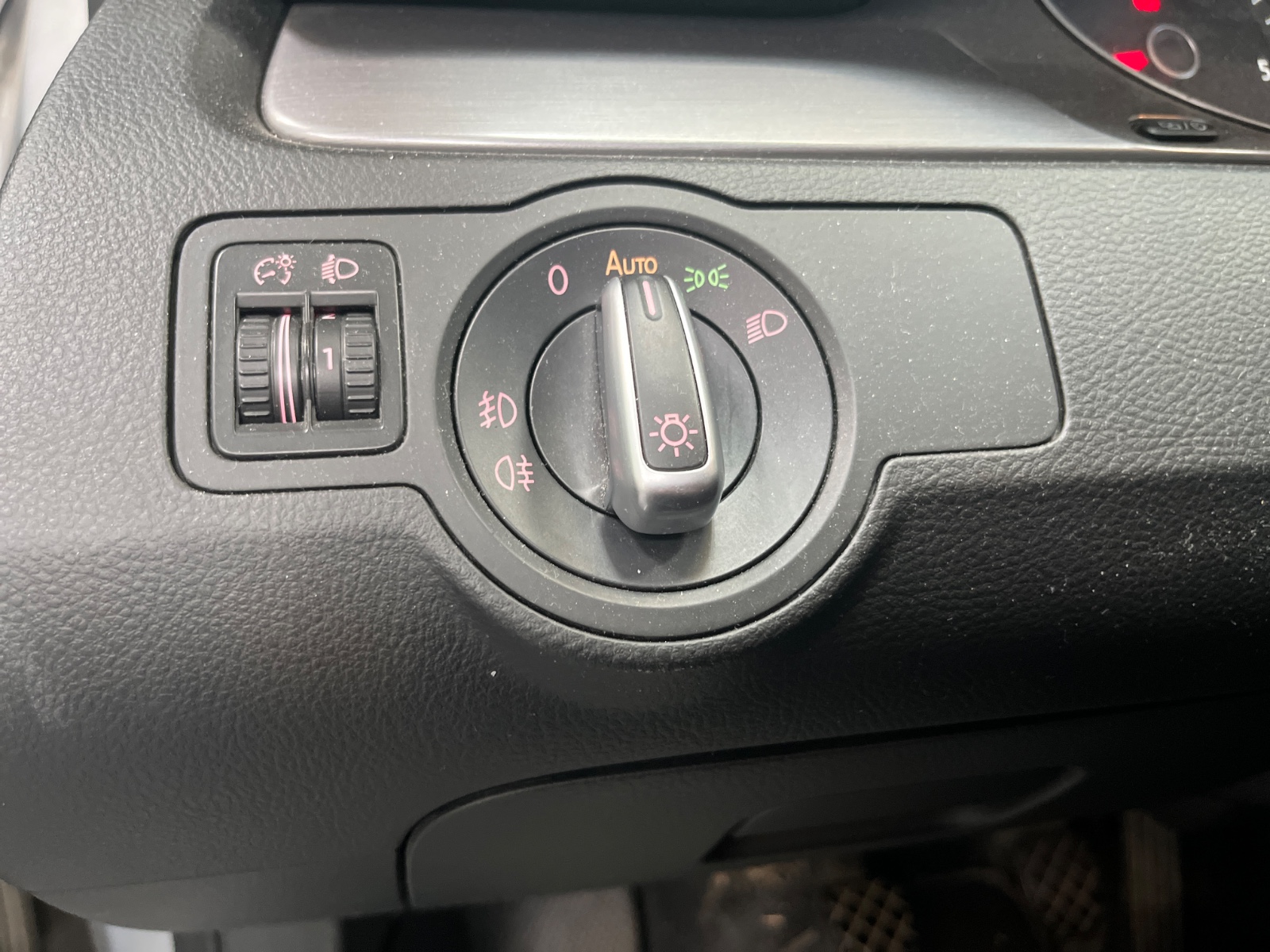Photo véhicule VOLKSWAGEN PASSAT SW