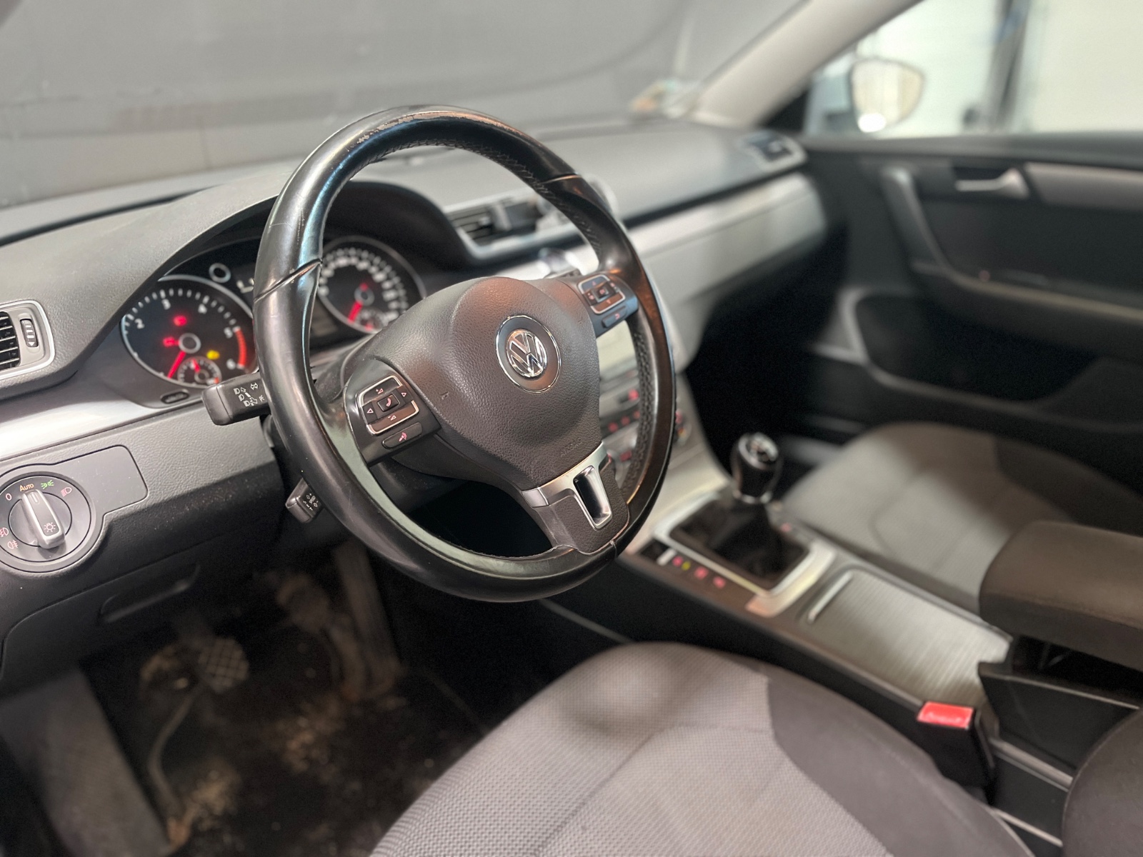 Photo véhicule VOLKSWAGEN PASSAT SW