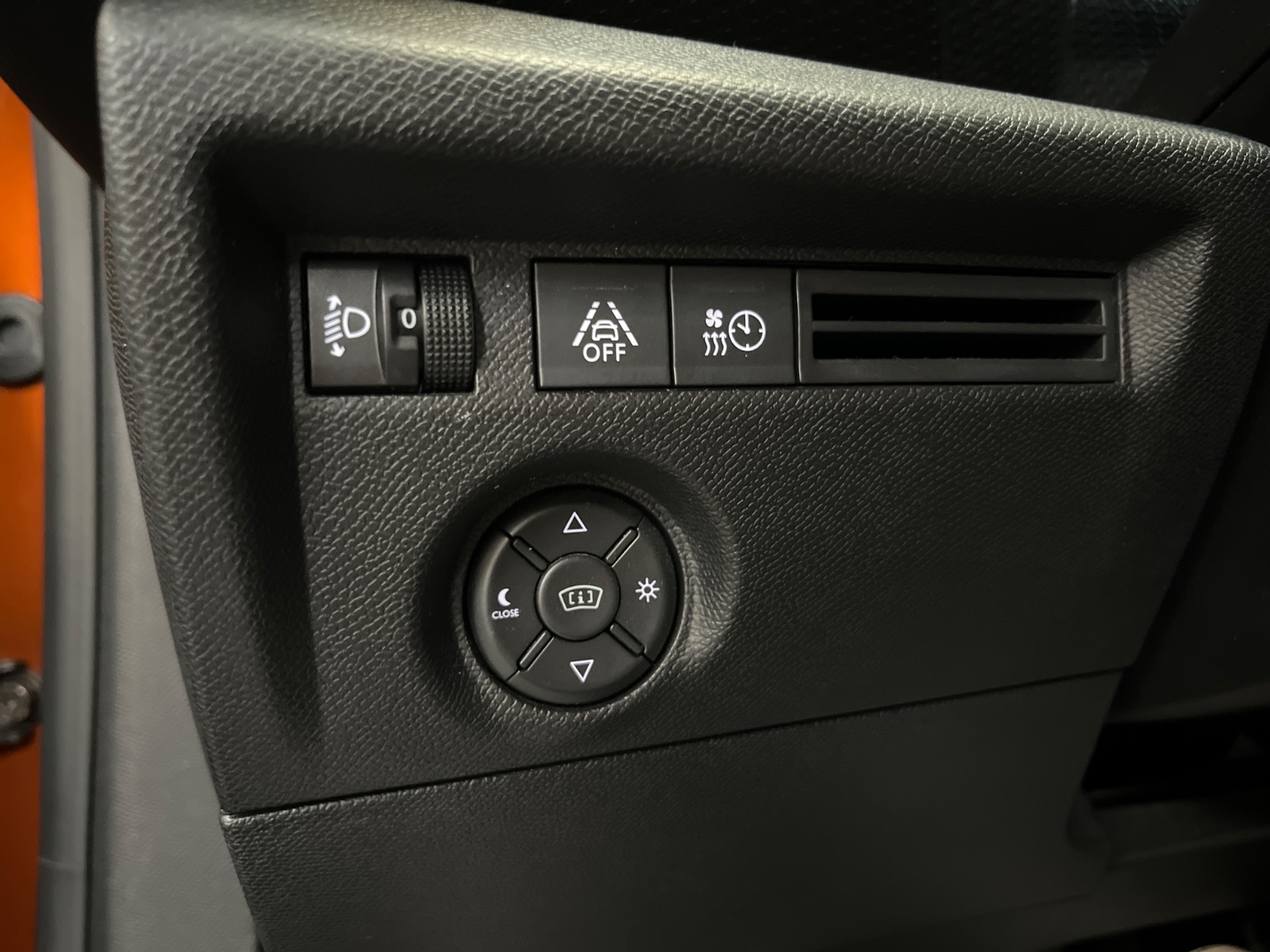 Photo véhicule CITROEN C4