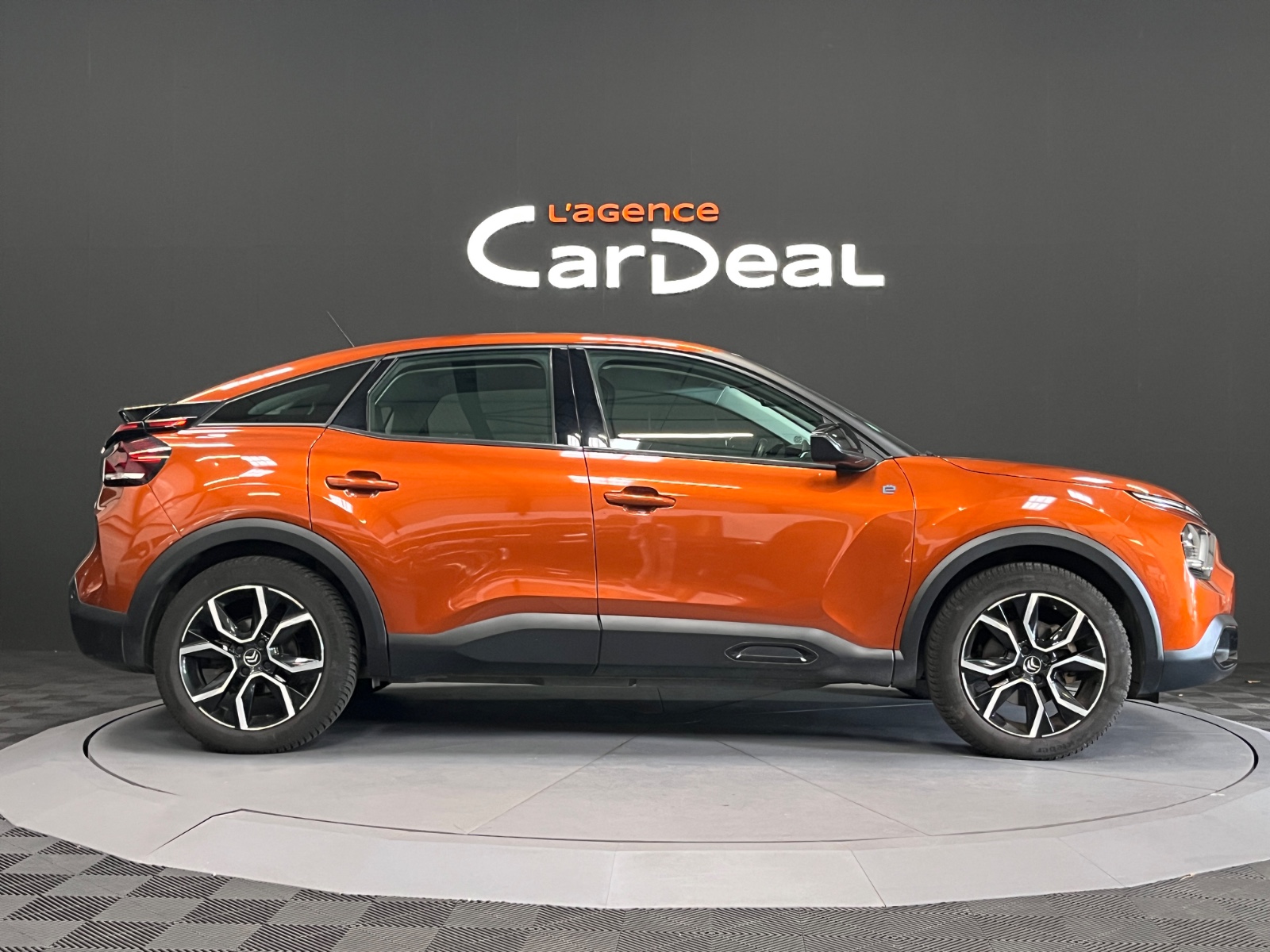 Photo véhicule CITROEN C4