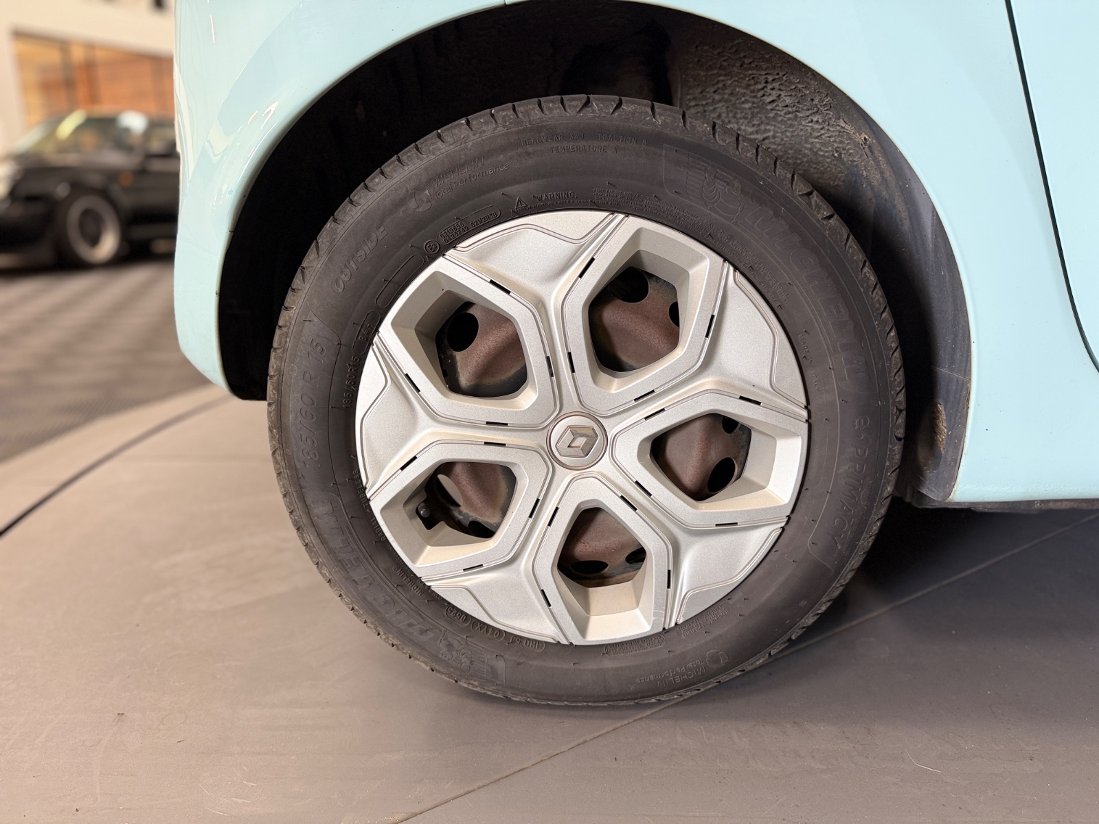 Photo véhicule RENAULT TWINGO III