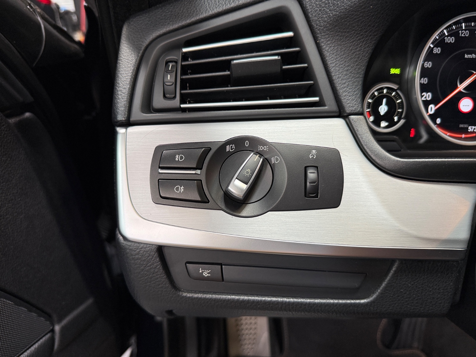 Photo véhicule BMW SERIE 5 TOURING
