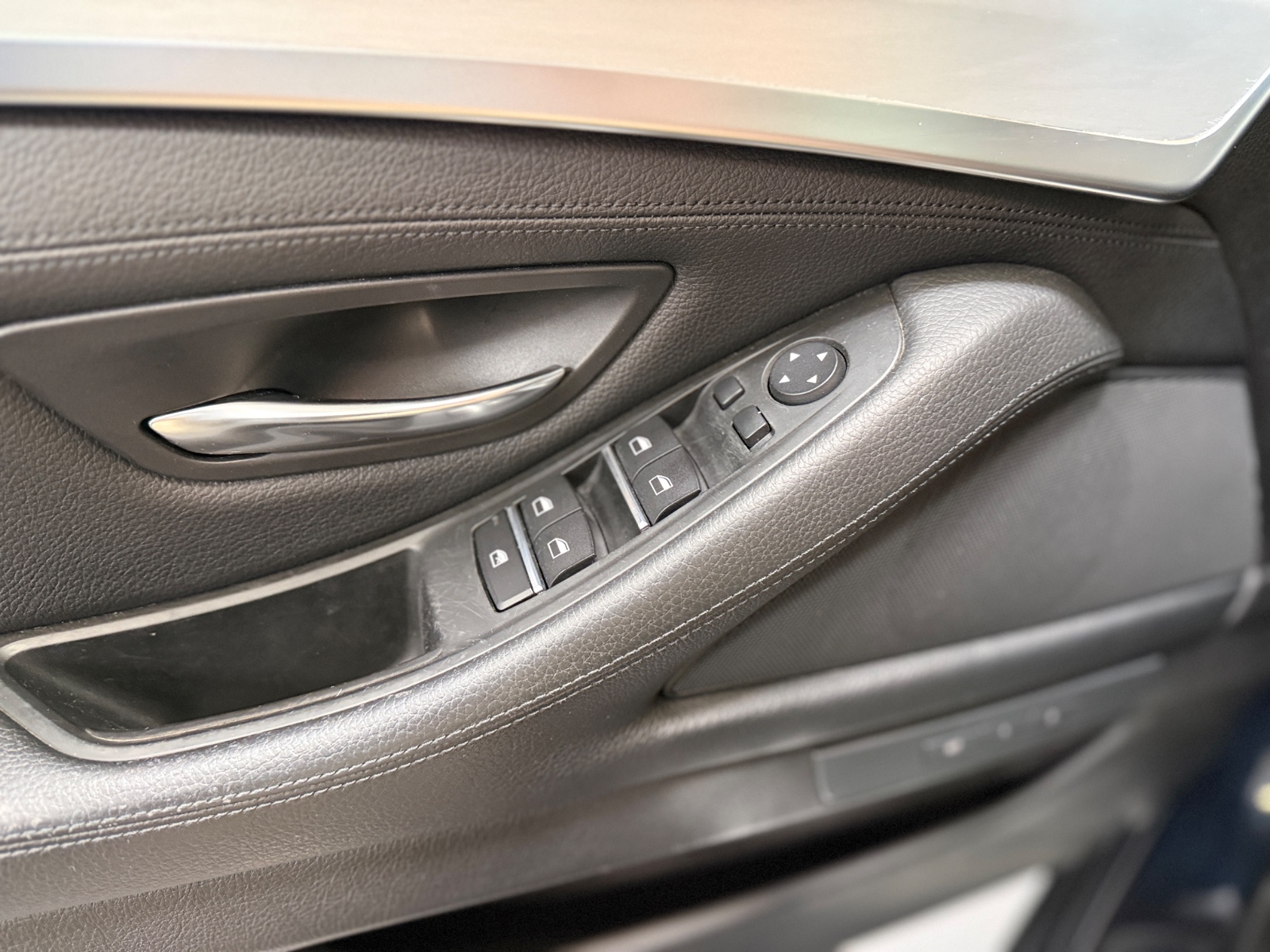 Photo véhicule BMW SERIE 5 TOURING