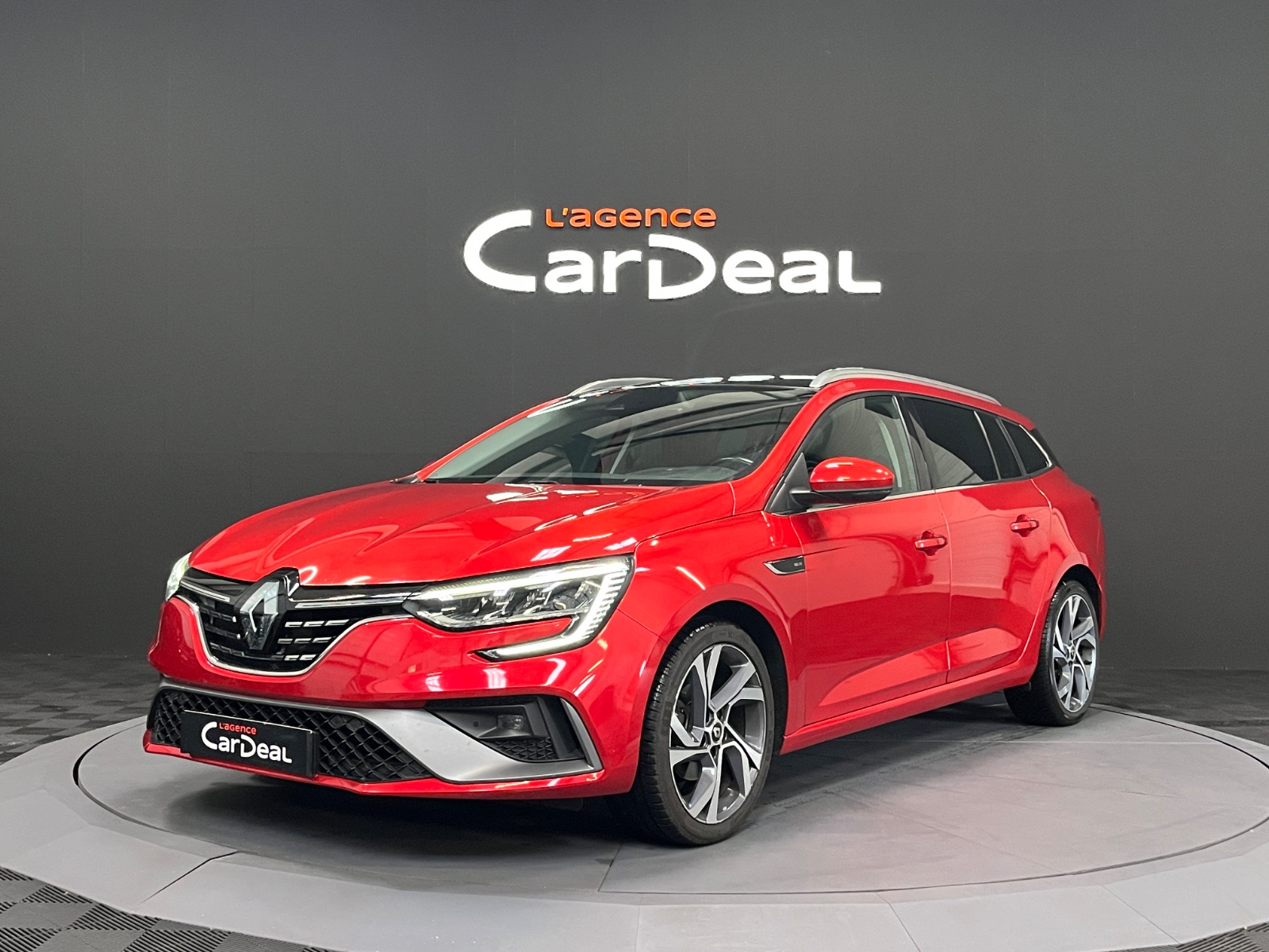 RENAULT MEGANE IV ESTATE Blue dCi 115 EDC RS-LINE