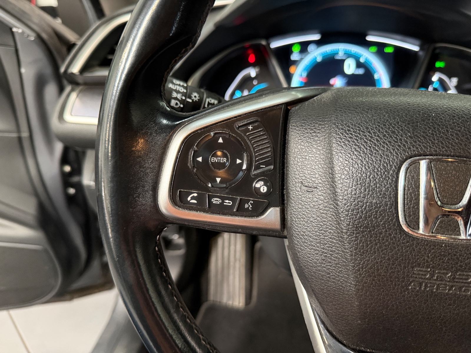 Photo véhicule HONDA CIVIC 4 PORTES 2018