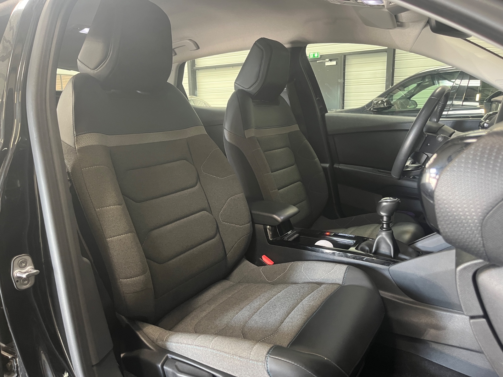 Photo véhicule CITROEN C4