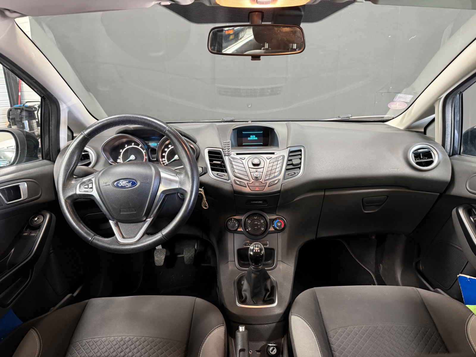 Photo véhicule FORD FIESTA