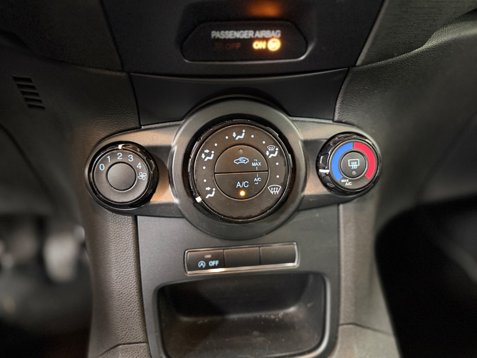 Photo véhicule FORD FIESTA