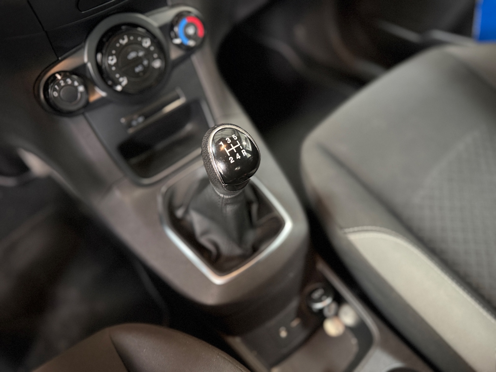 Photo véhicule FORD FIESTA