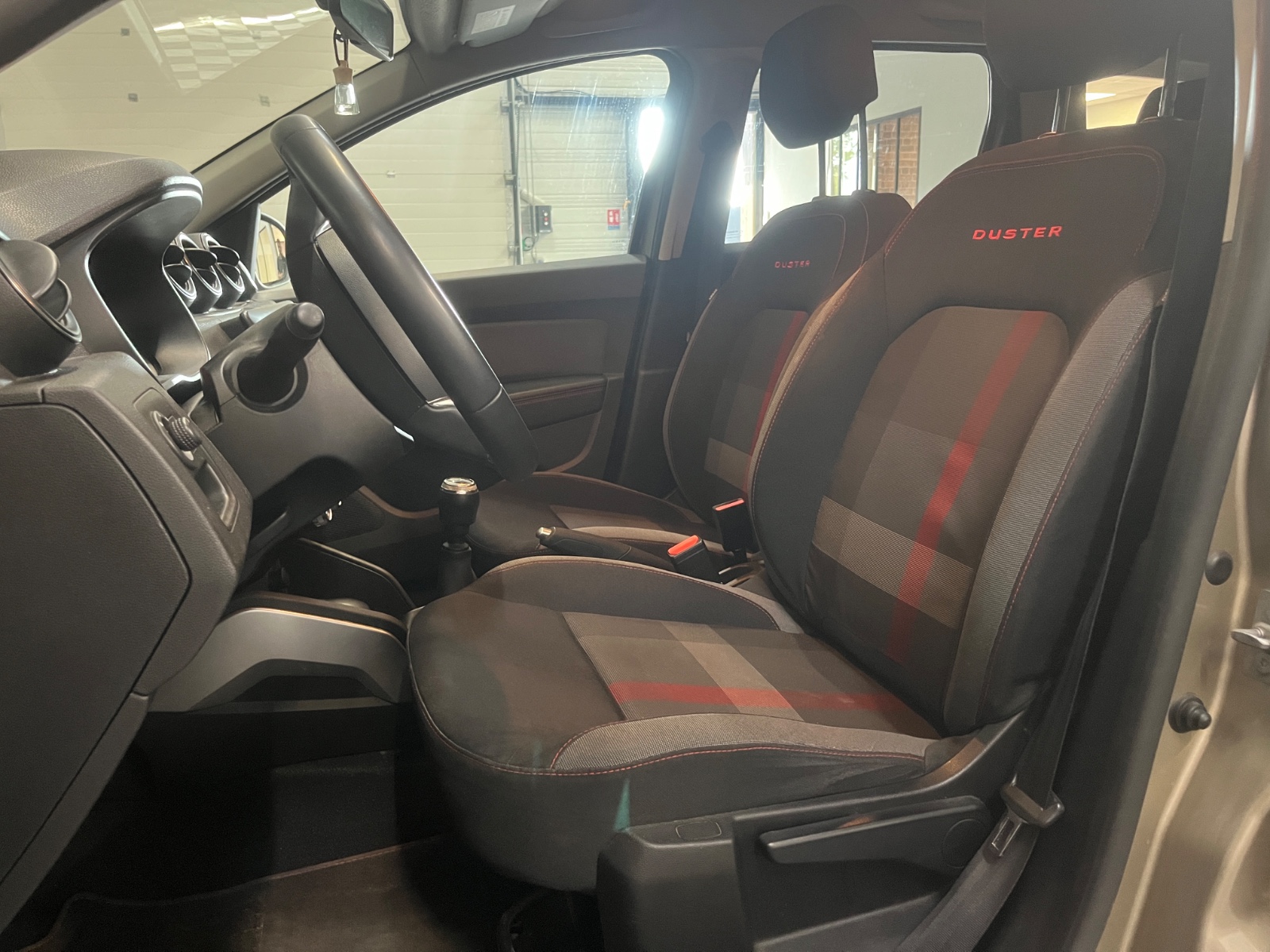 Photo véhicule DACIA DUSTER