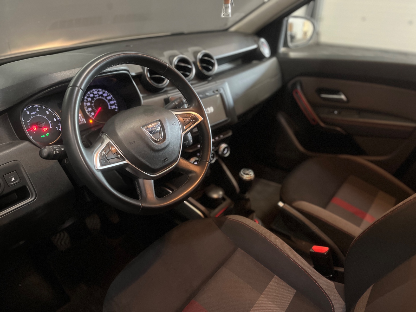 Photo véhicule DACIA DUSTER