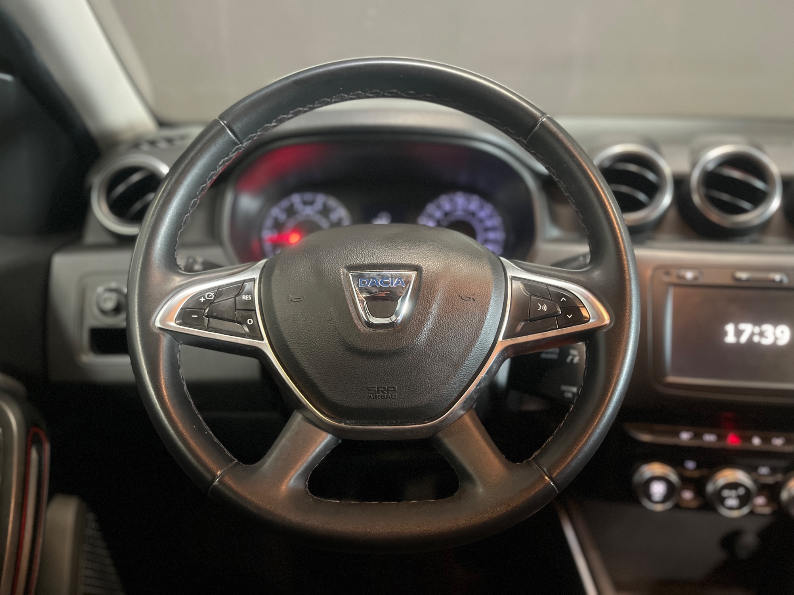 Photo véhicule DACIA DUSTER